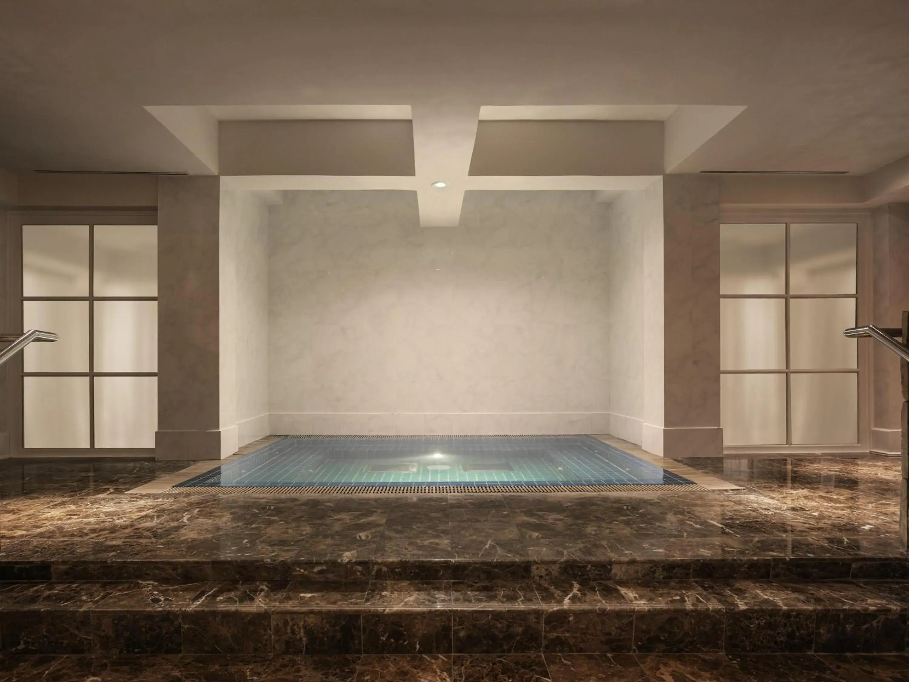 Spa and wellness centre/facilities in Raffles Hotel Le Royal Spa and wellness centre/facilities in Raffles Hotel Le Royal