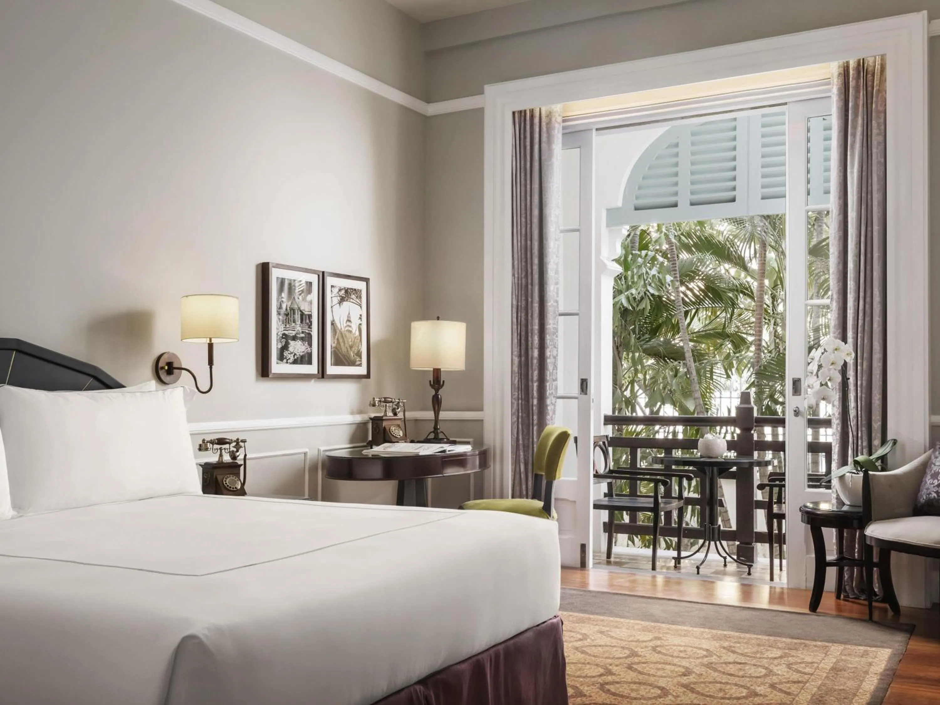 Bedroom, Bed in Raffles Hotel Le Royal