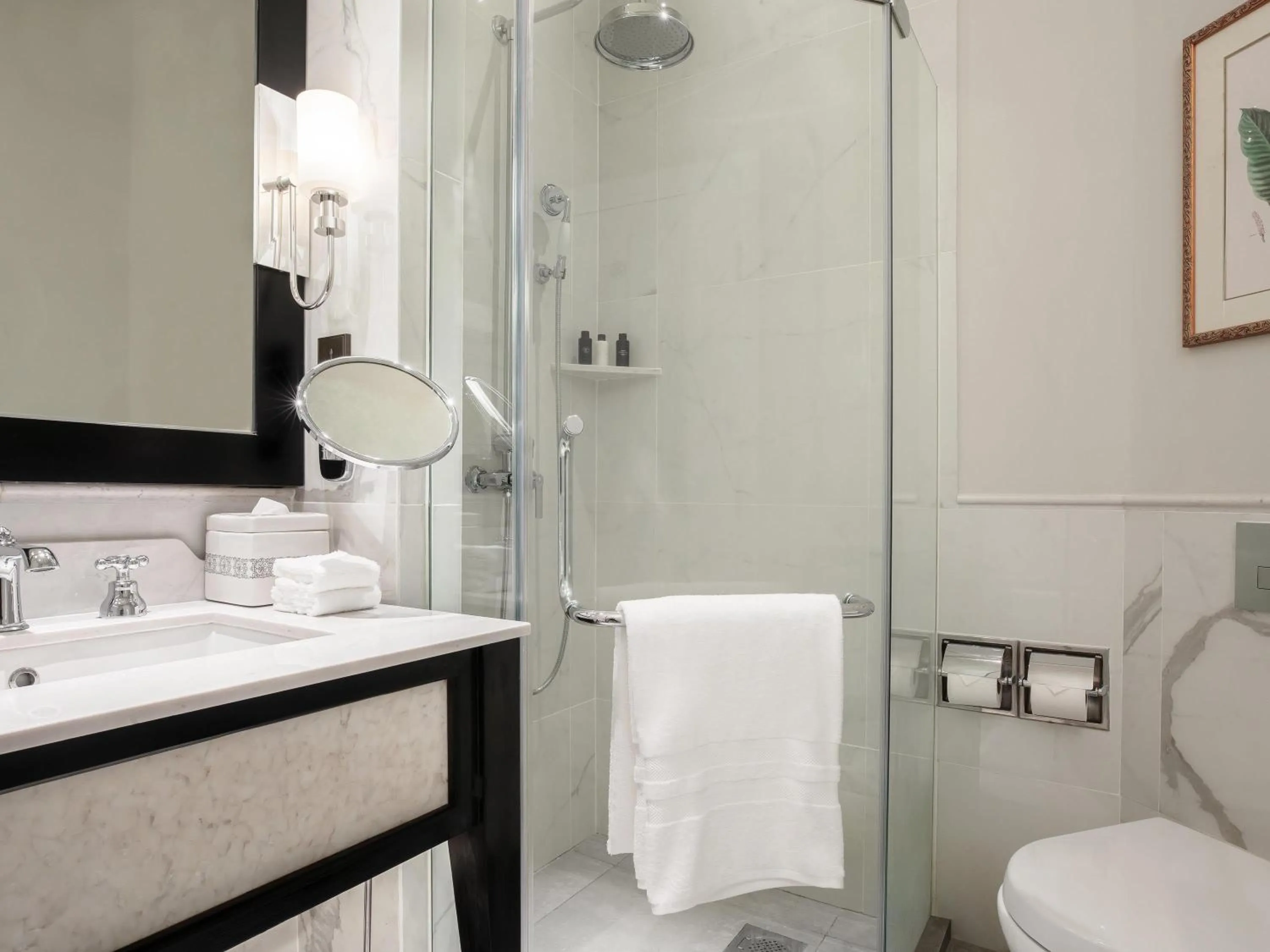 Bedroom in Raffles Hotel Le Royal