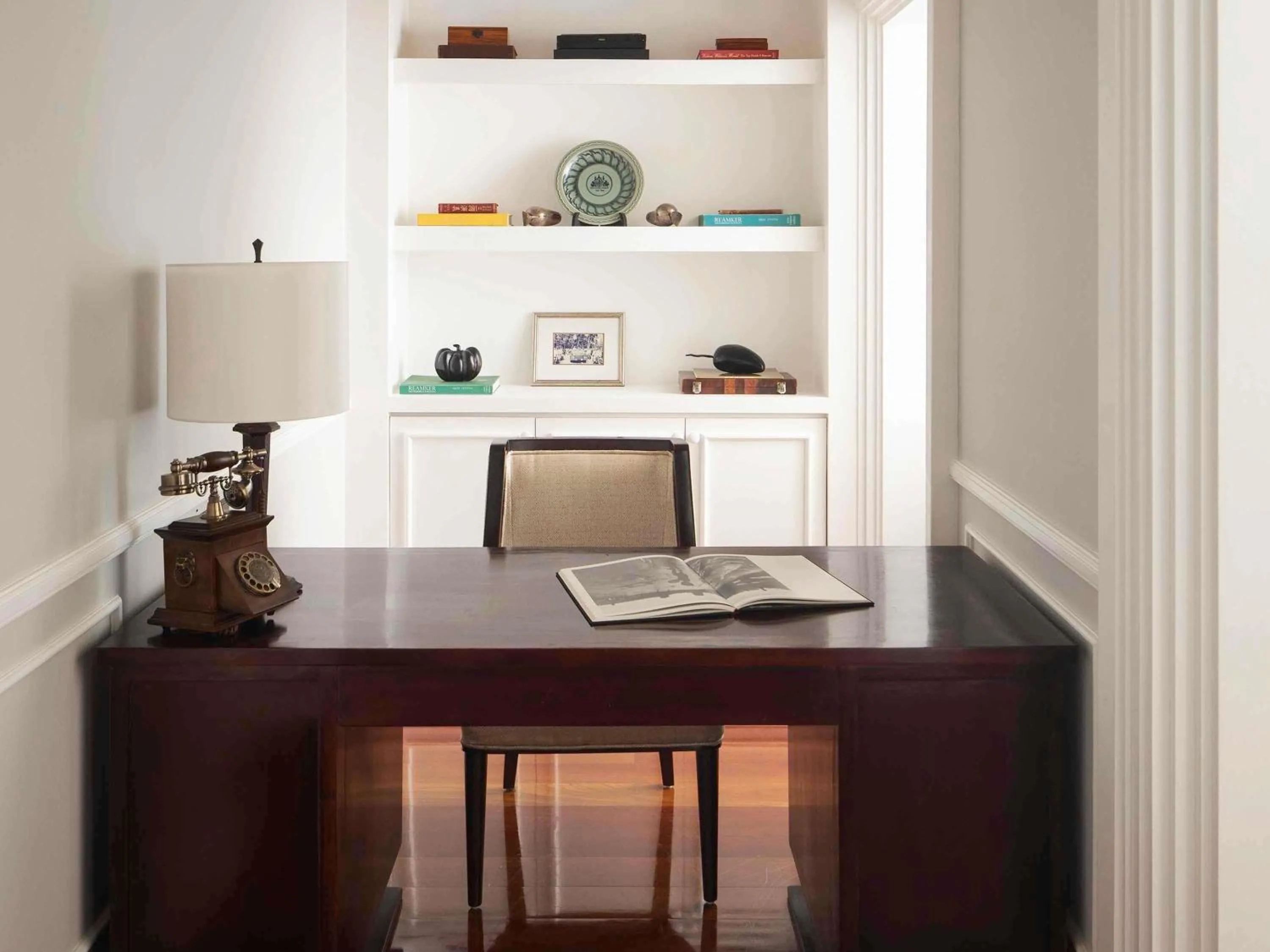 Bedroom in Raffles Grand Hotel d'Angkor