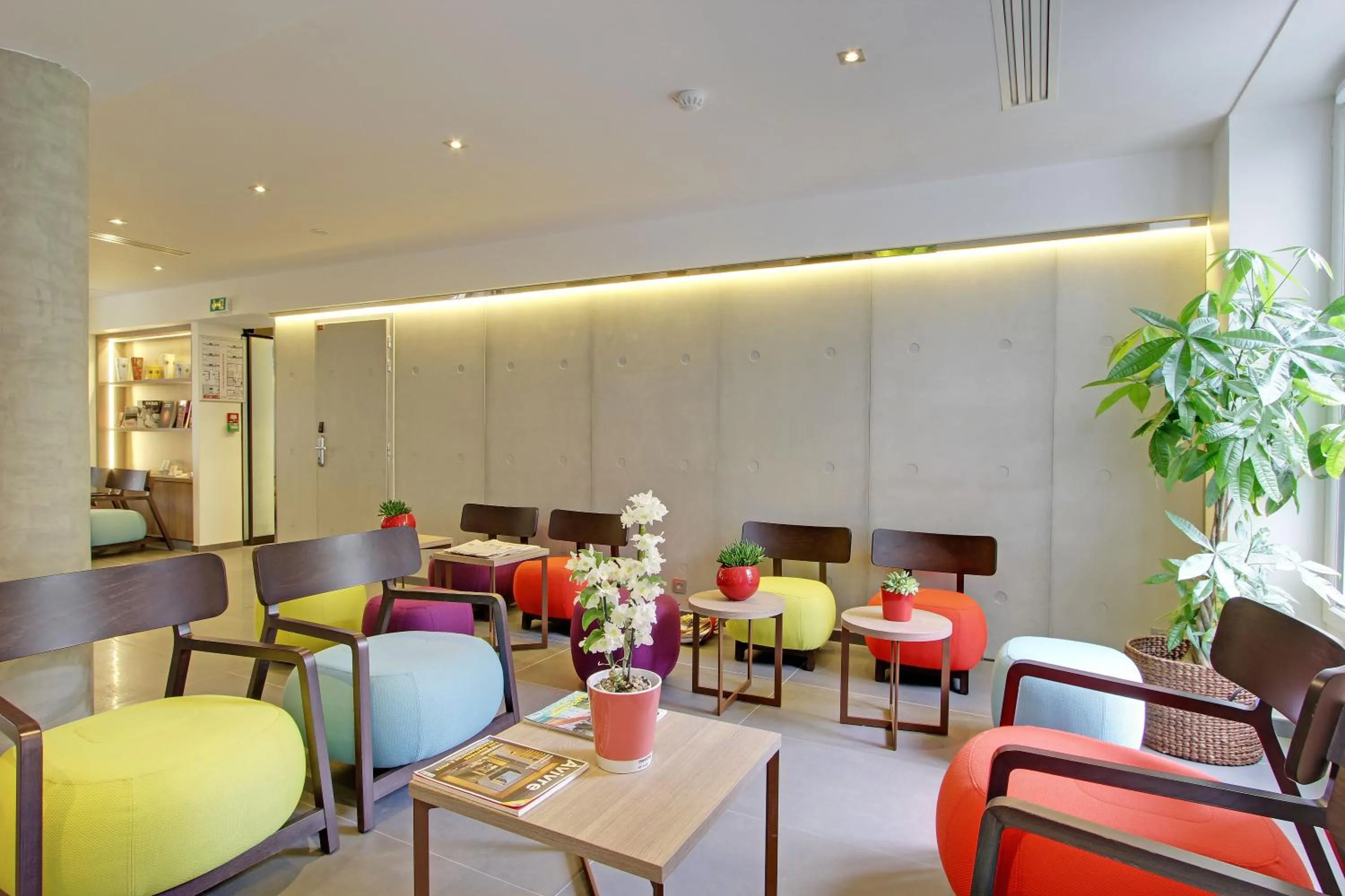 Lobby or reception in Hotel Alhambra