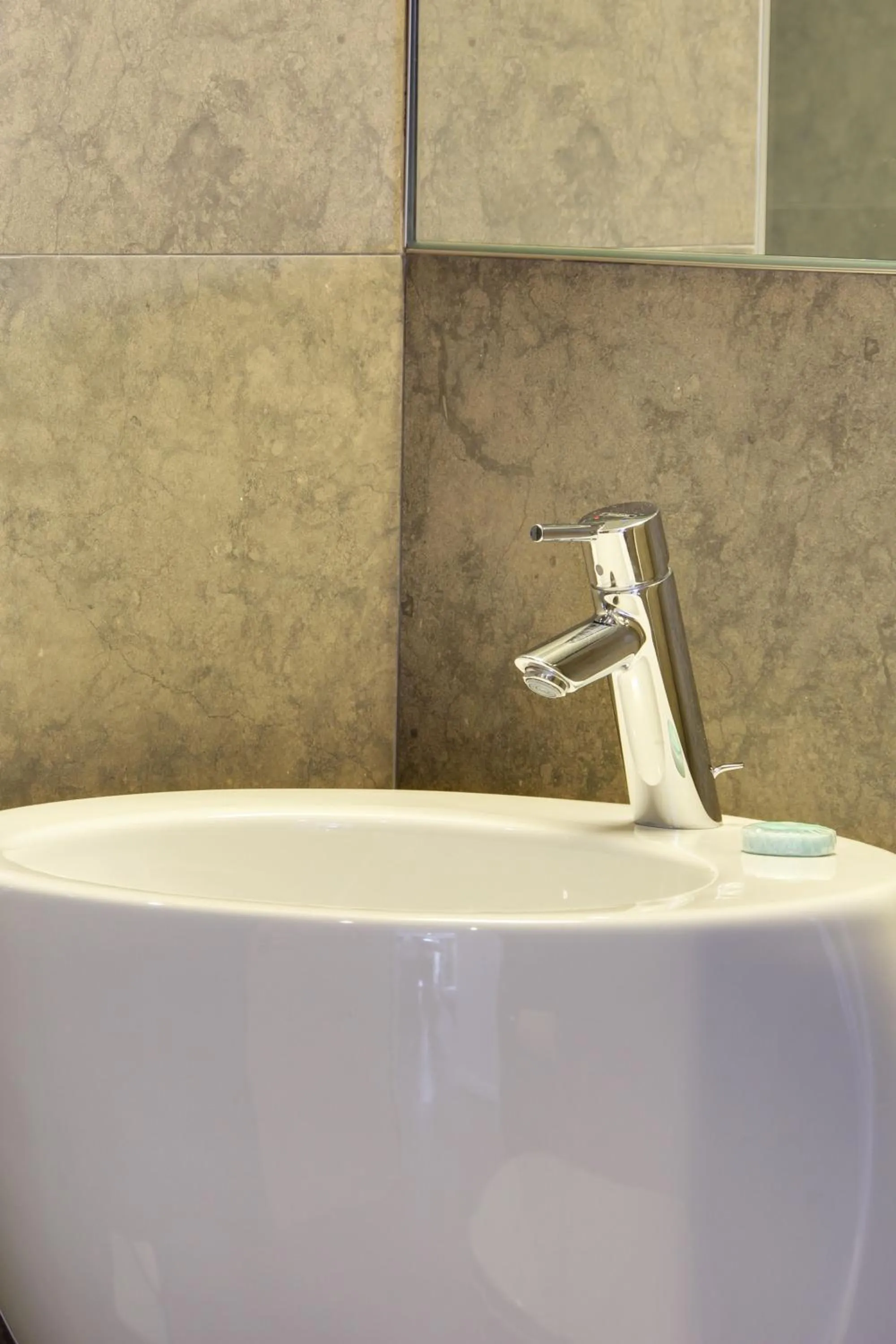 Bathroom in Hotel Alhambra