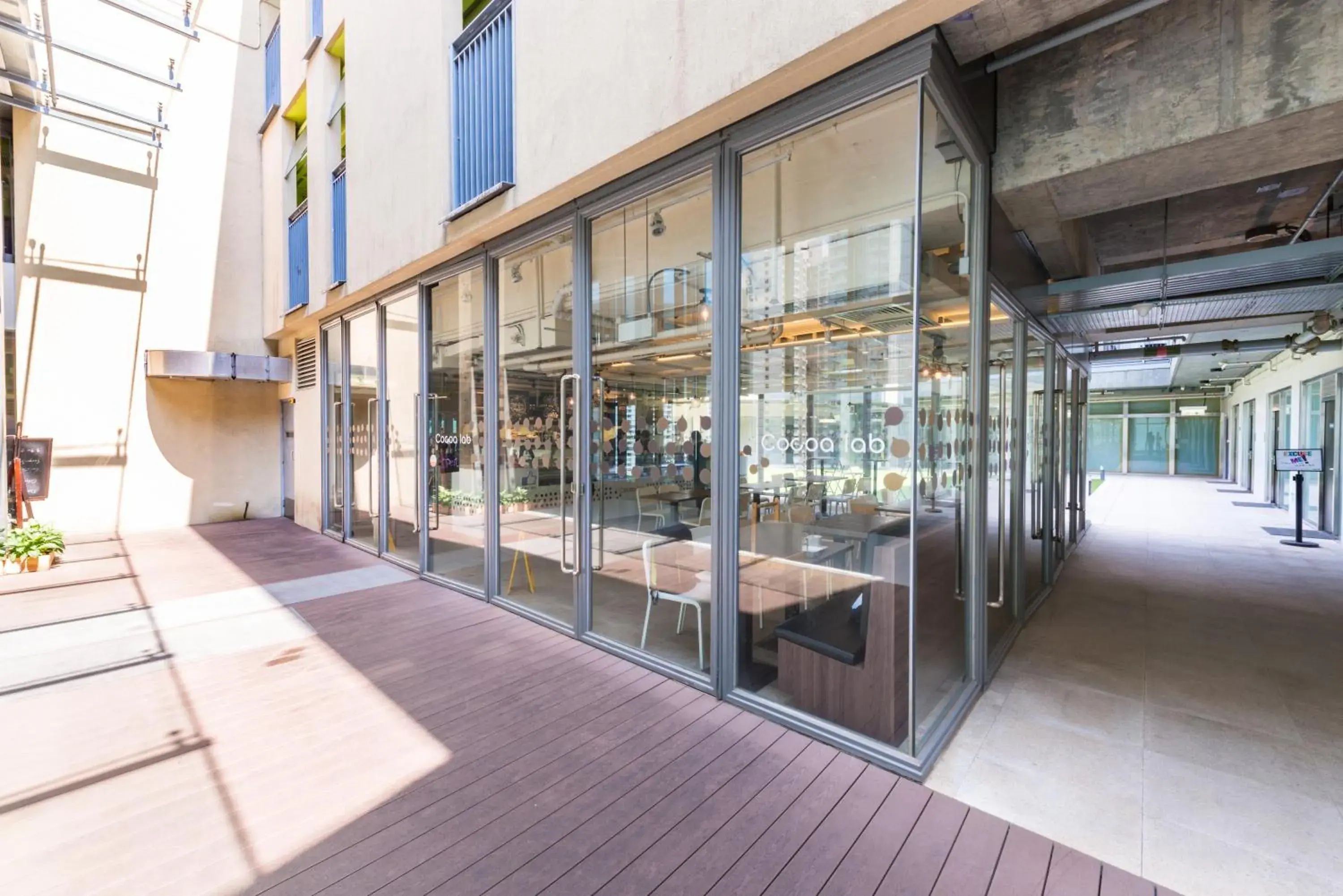 Restaurant/places to eat in Y Loft Restaurant/places to eat in Y Loft