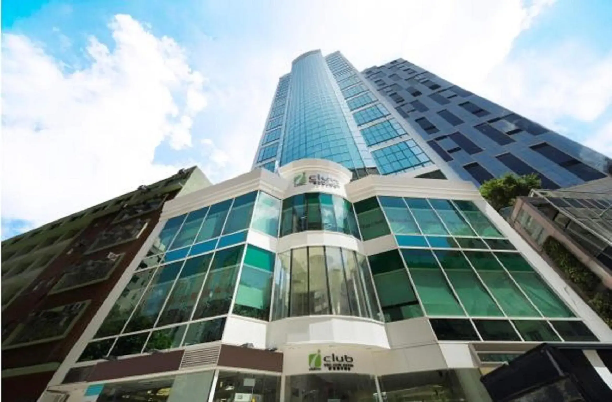 Facade/entrance in iclub Wan Chai Hotel Facade/entrance in iclub Wan Chai Hotel