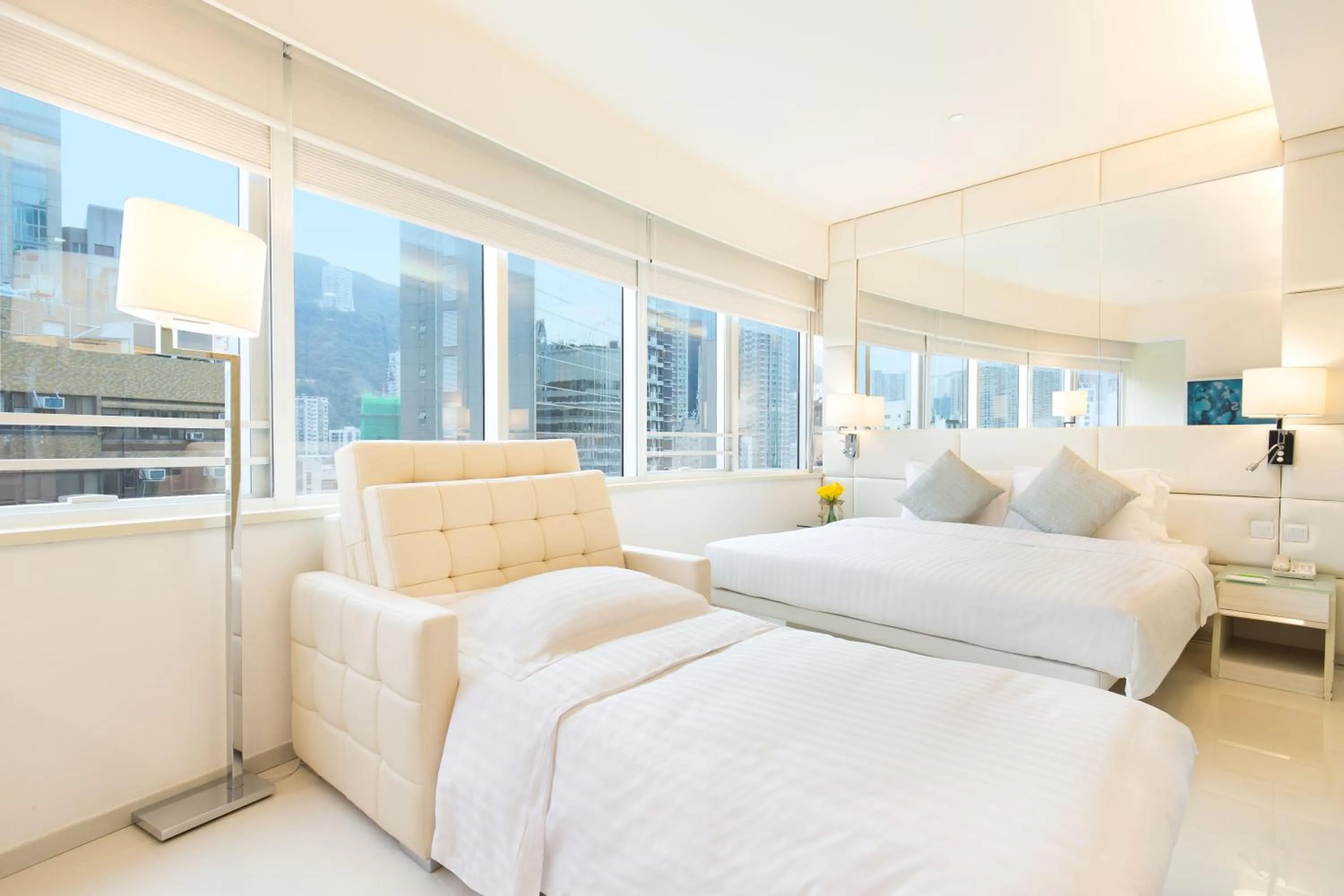 Photo of the whole room, Bed in iclub Wan Chai Hotel