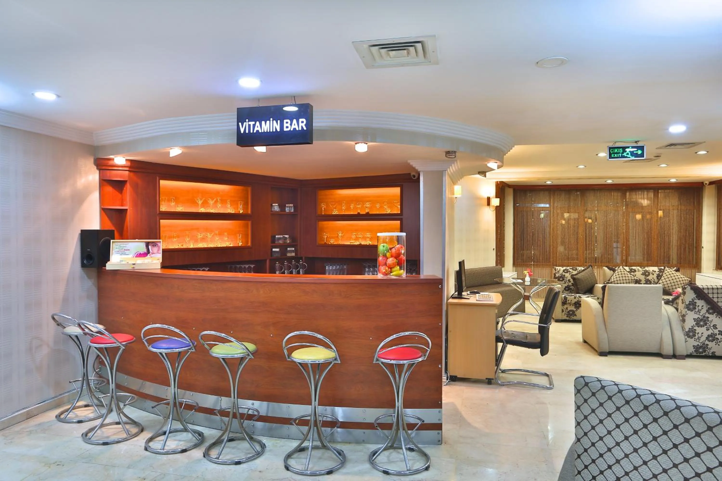 Lounge or bar in Budo Hotel