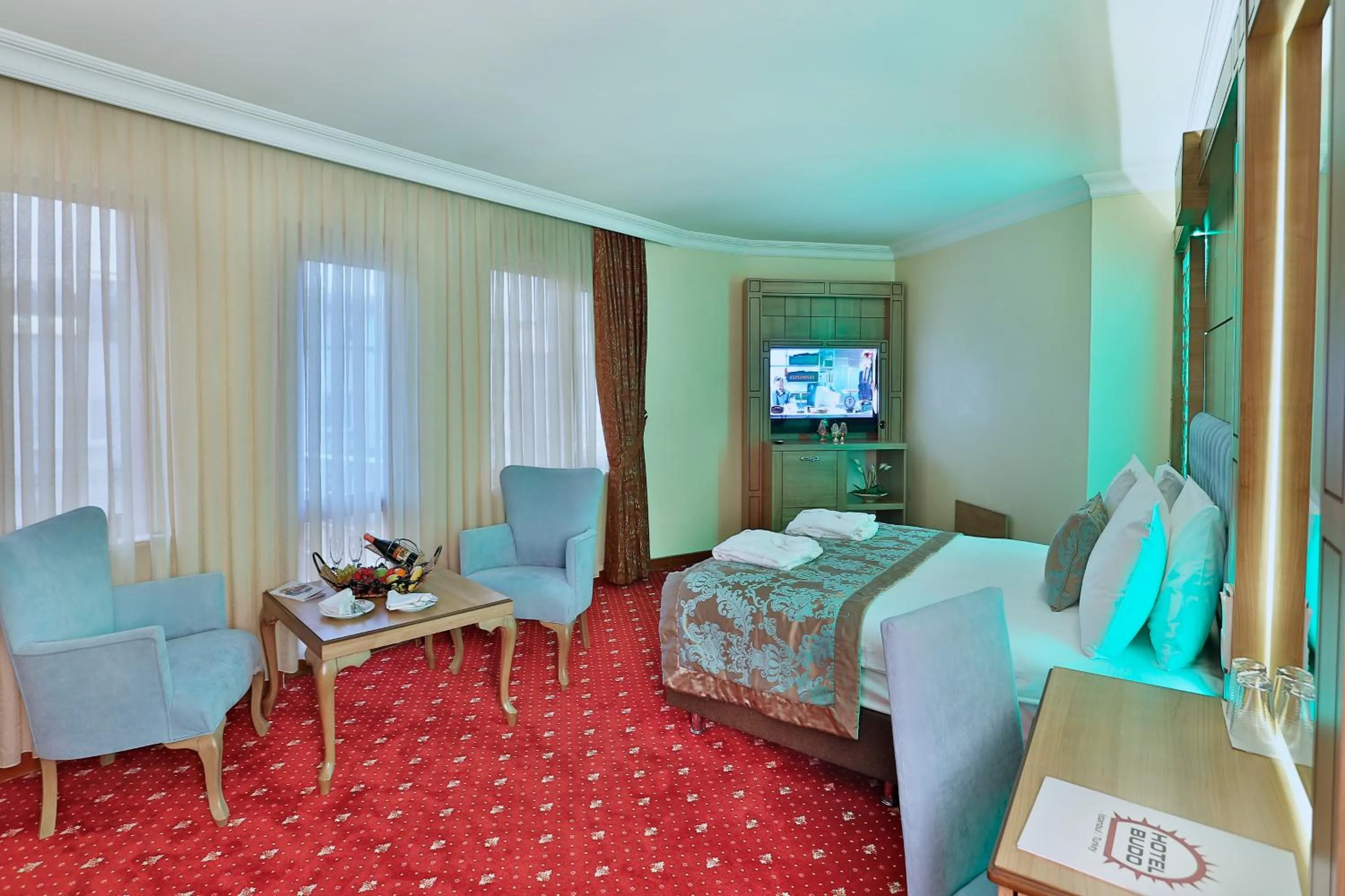 Photo of the whole room, Bed in Budo Hotel