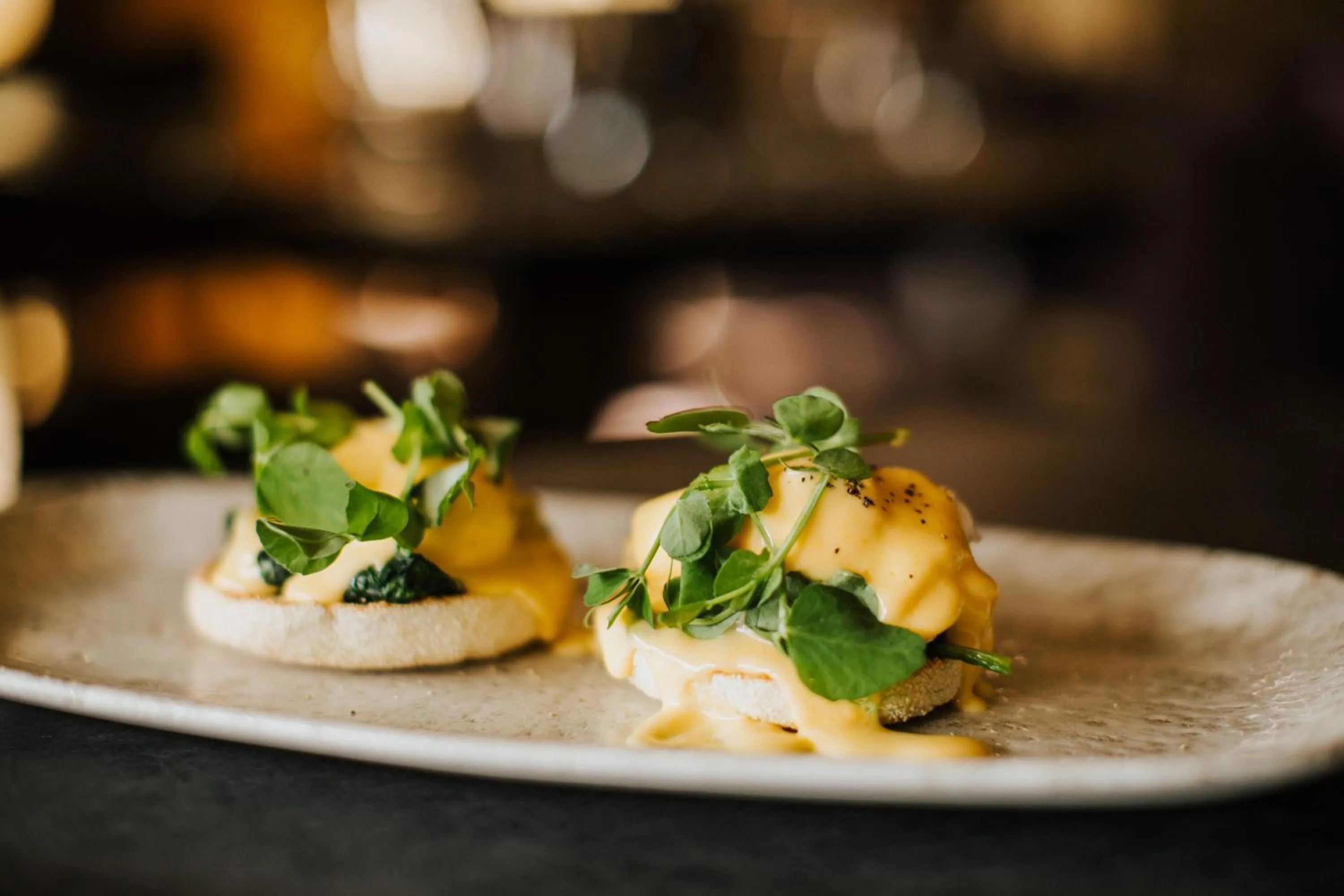 Breakfast in The Devil's Punchbowl Hotel