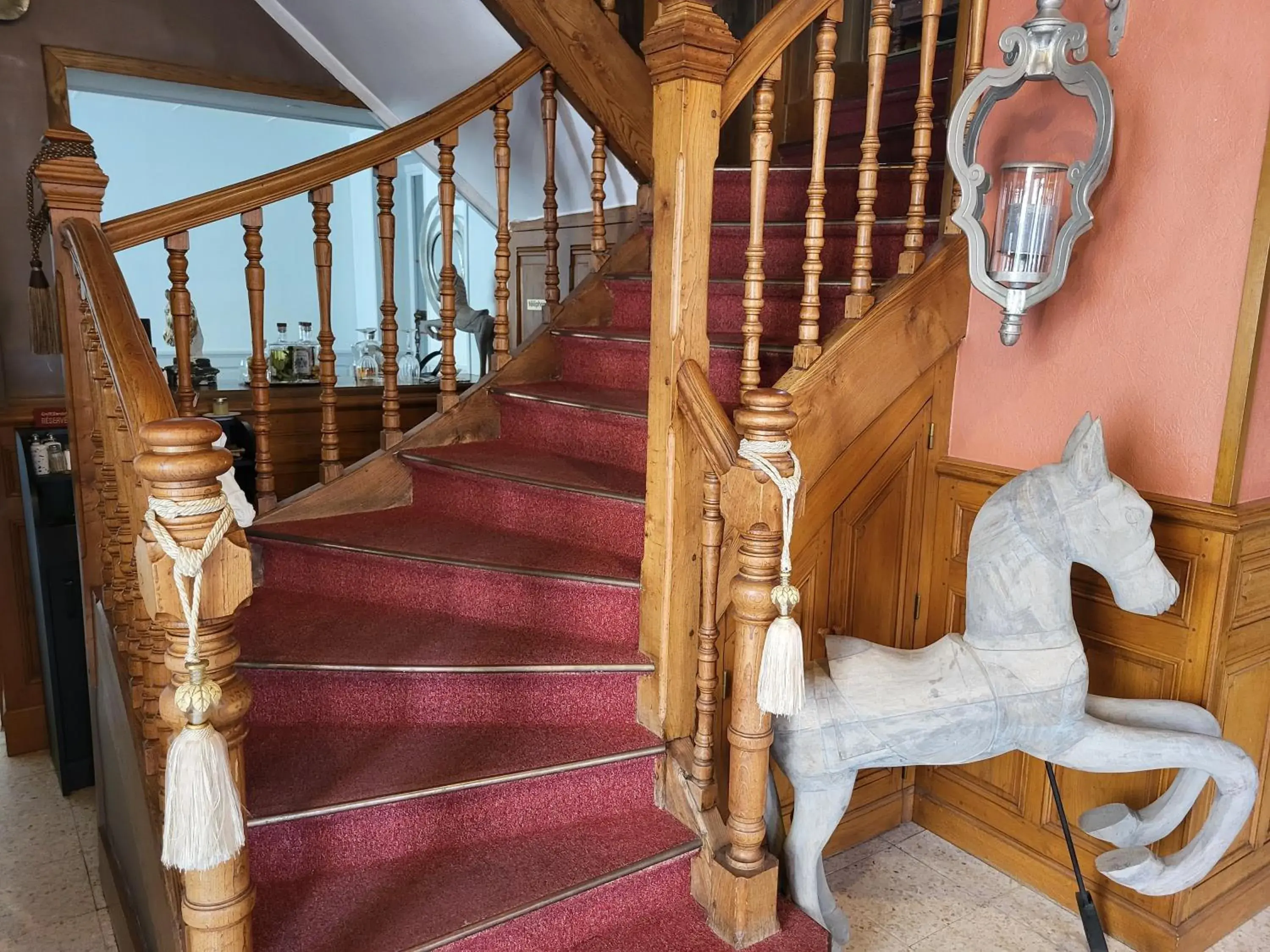 Property building in Logis Hôtel Restaurant de France Property building in Logis Hôtel Restaurant de France