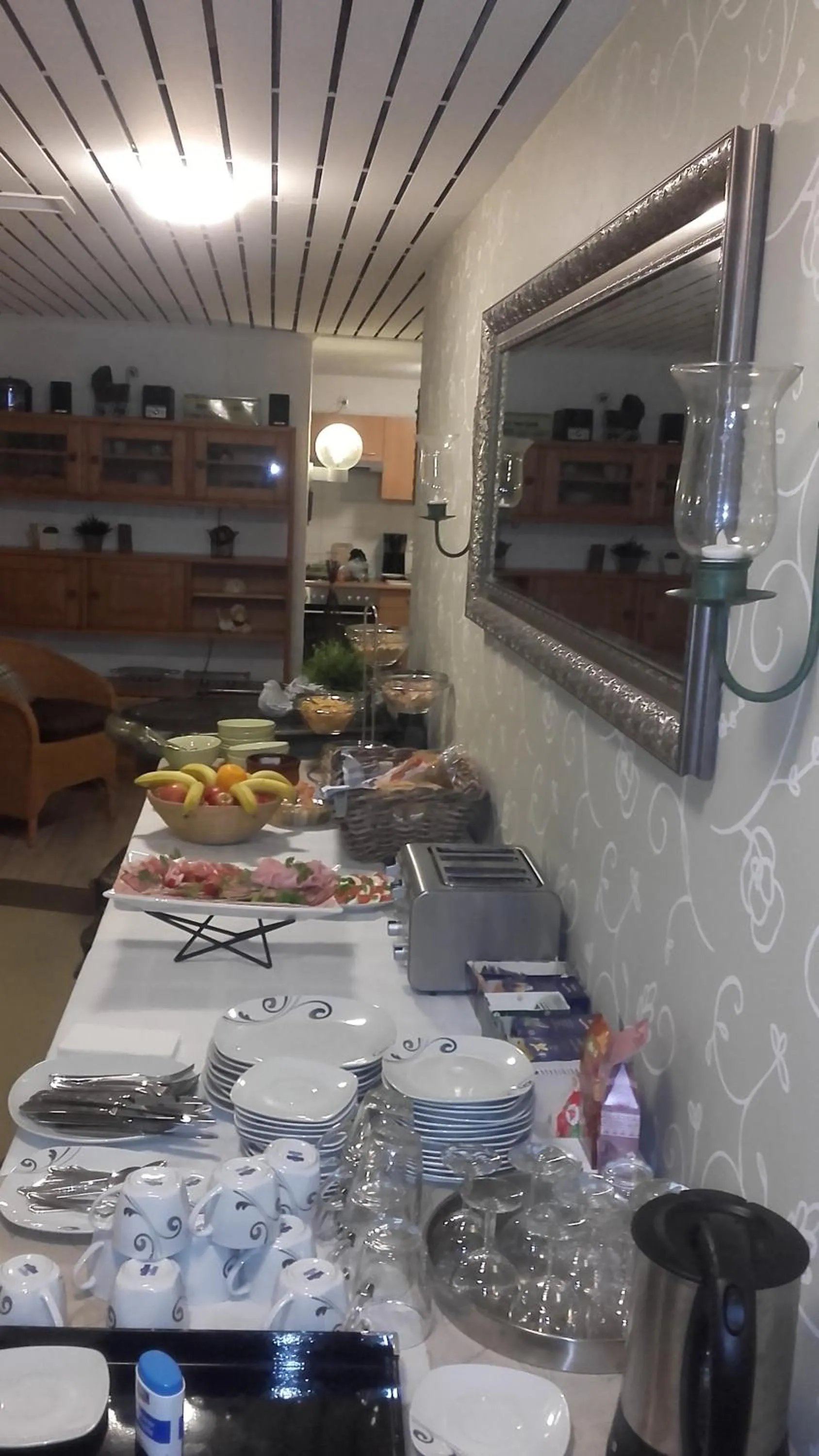 Top Hotel Garni, Modus Hotelbetriebe GmbH