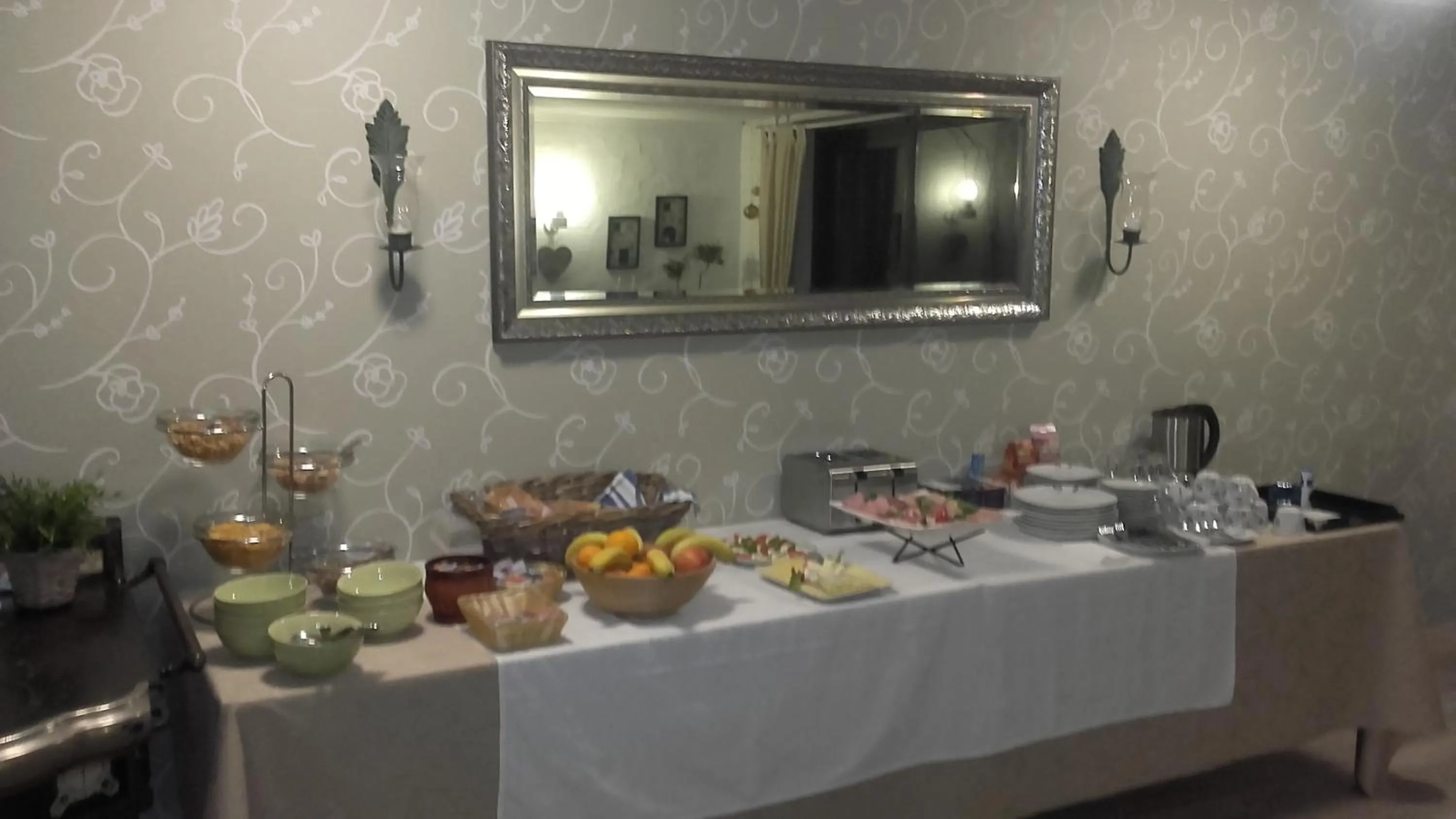 Top Hotel Garni, Modus Hotelbetriebe GmbH