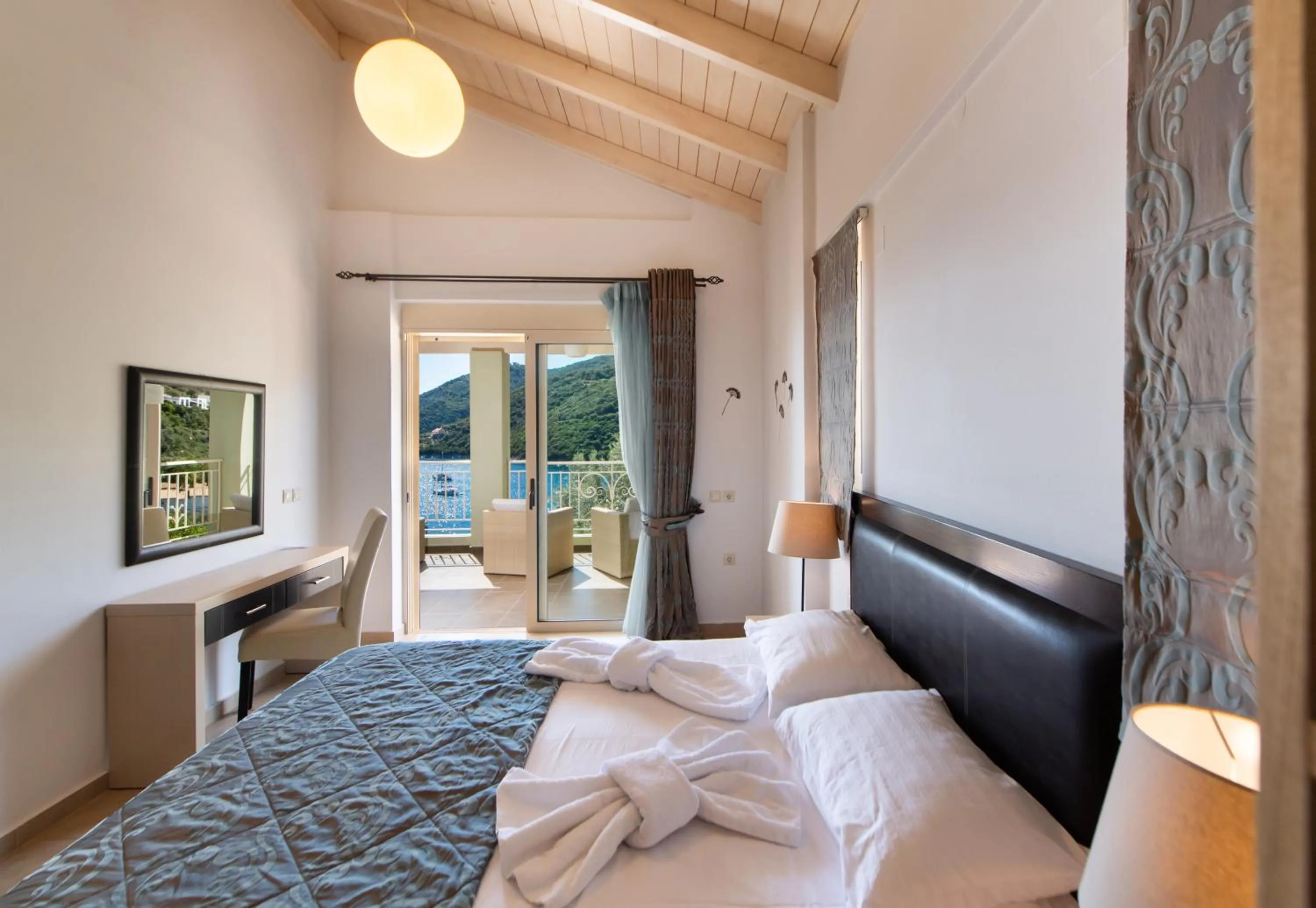 Bed in Rouda Village