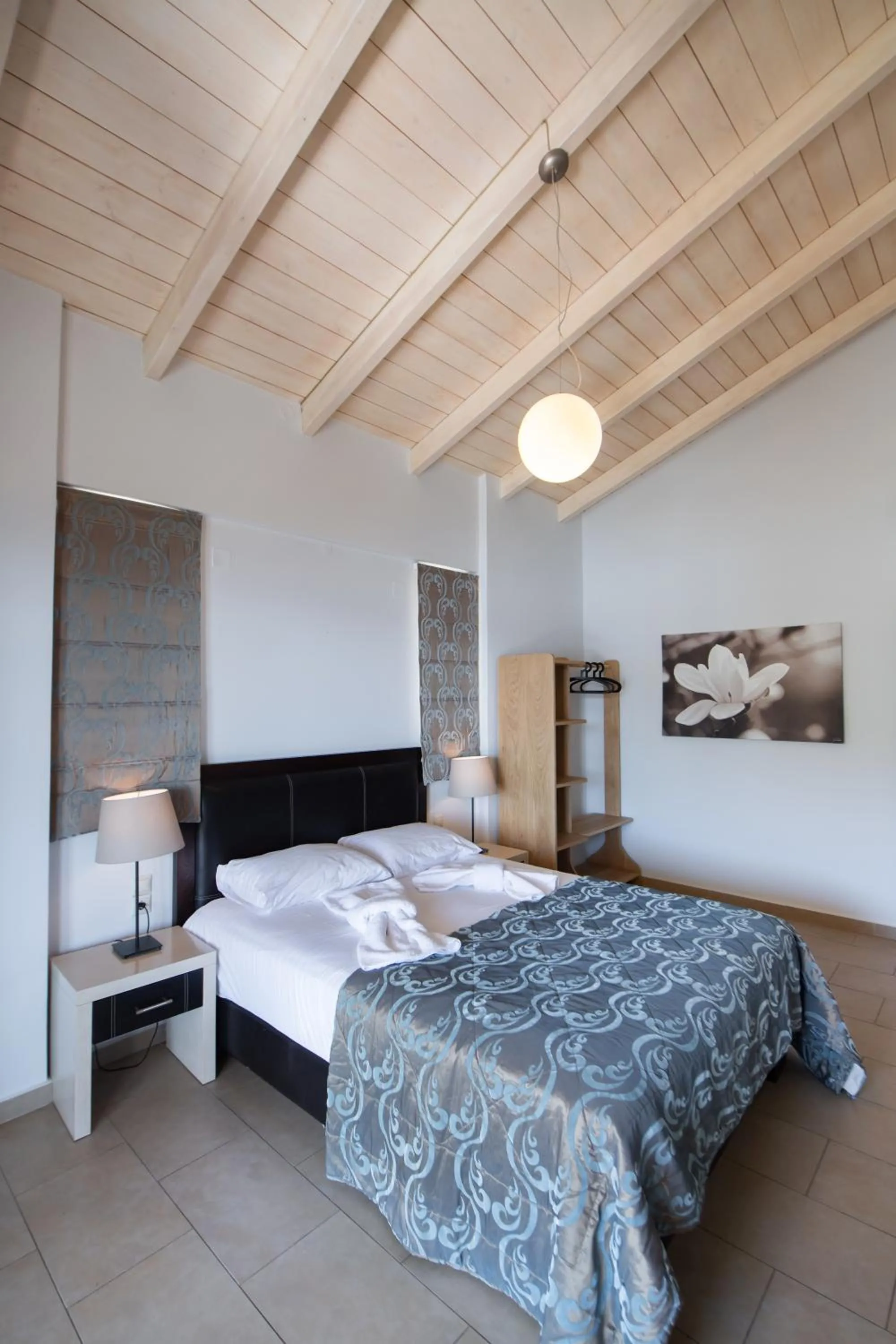 Bed in Rouda Village