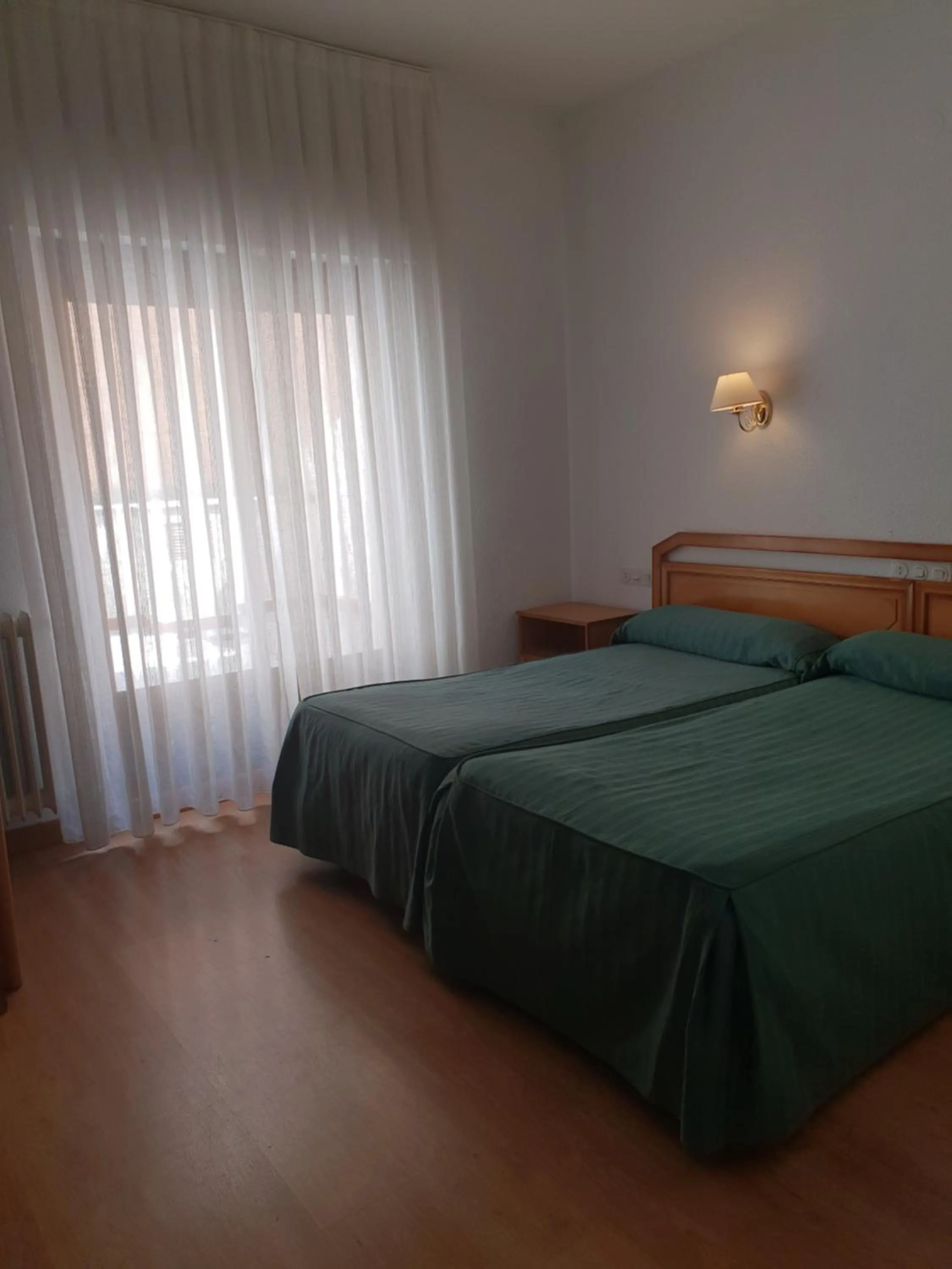 Bedroom, Bed in Hotel Amefa