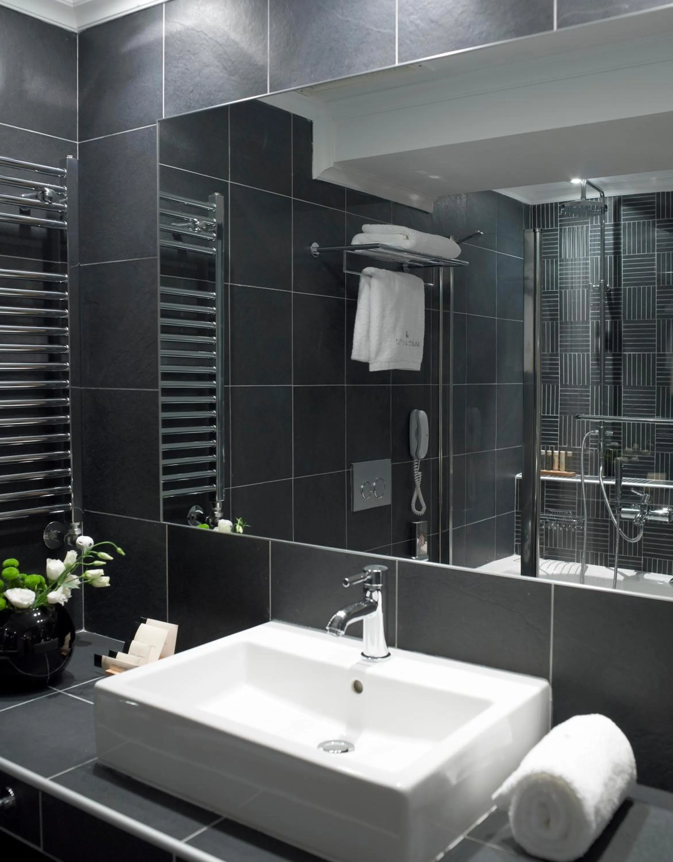 Bathroom in Anatolia Hotel Komotini