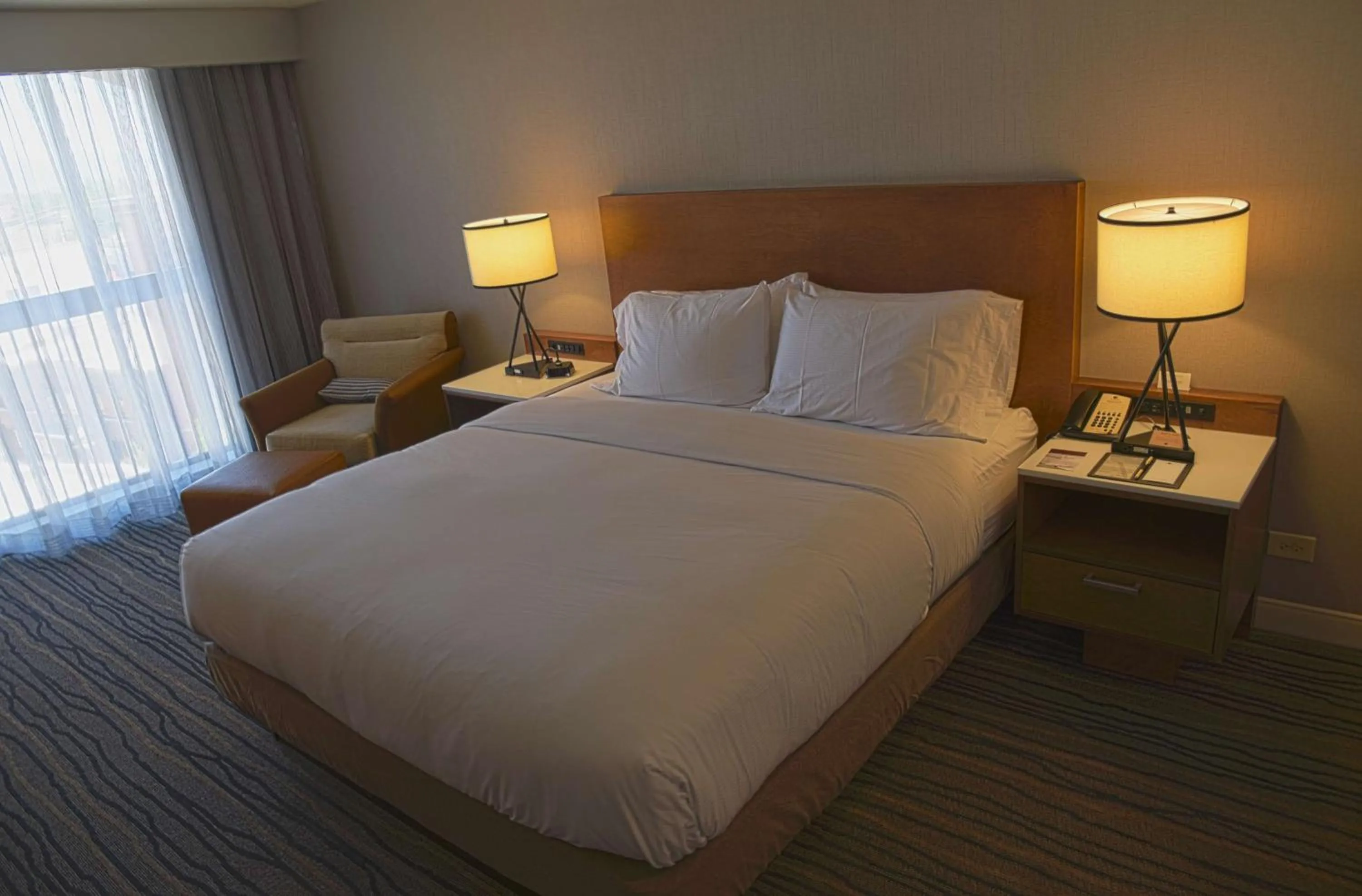 Bed in Doubletree By Hilton Helena Downtown