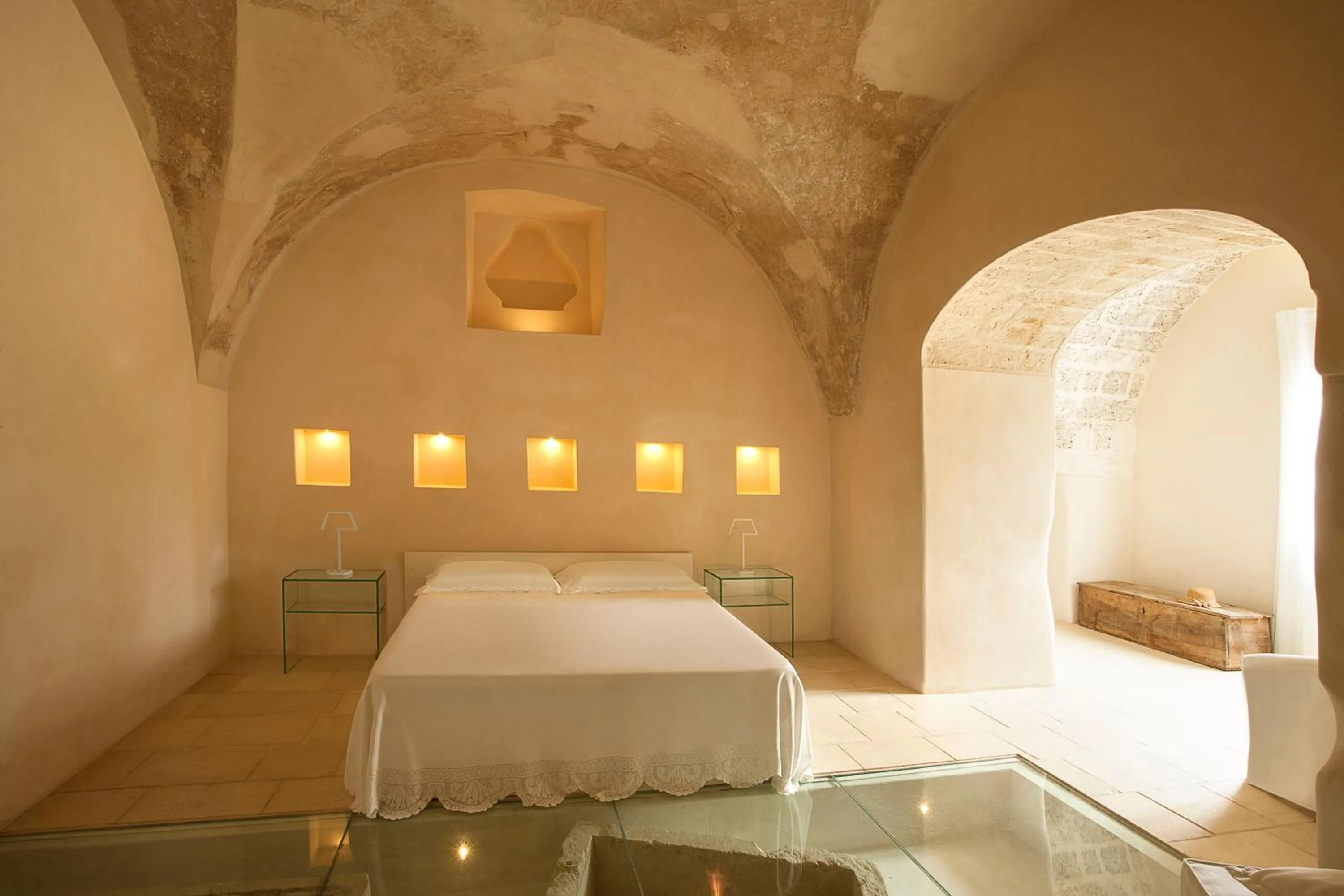 Bedroom, Bed in Critabianca - Masseria in Salento