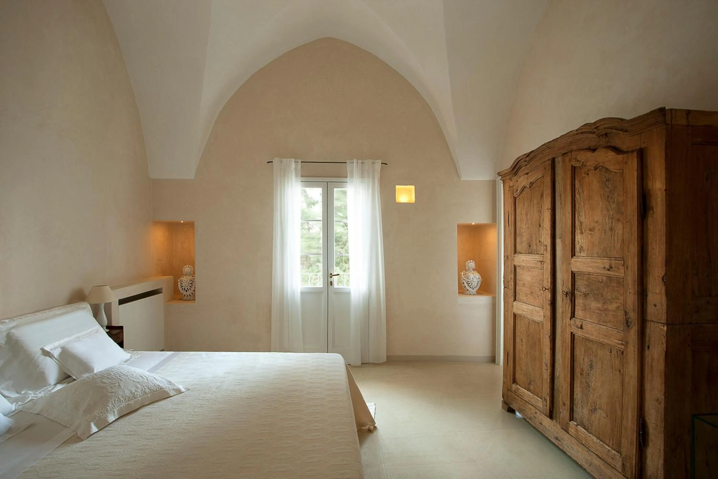 Bedroom, Bed in Critabianca - Masseria in Salento