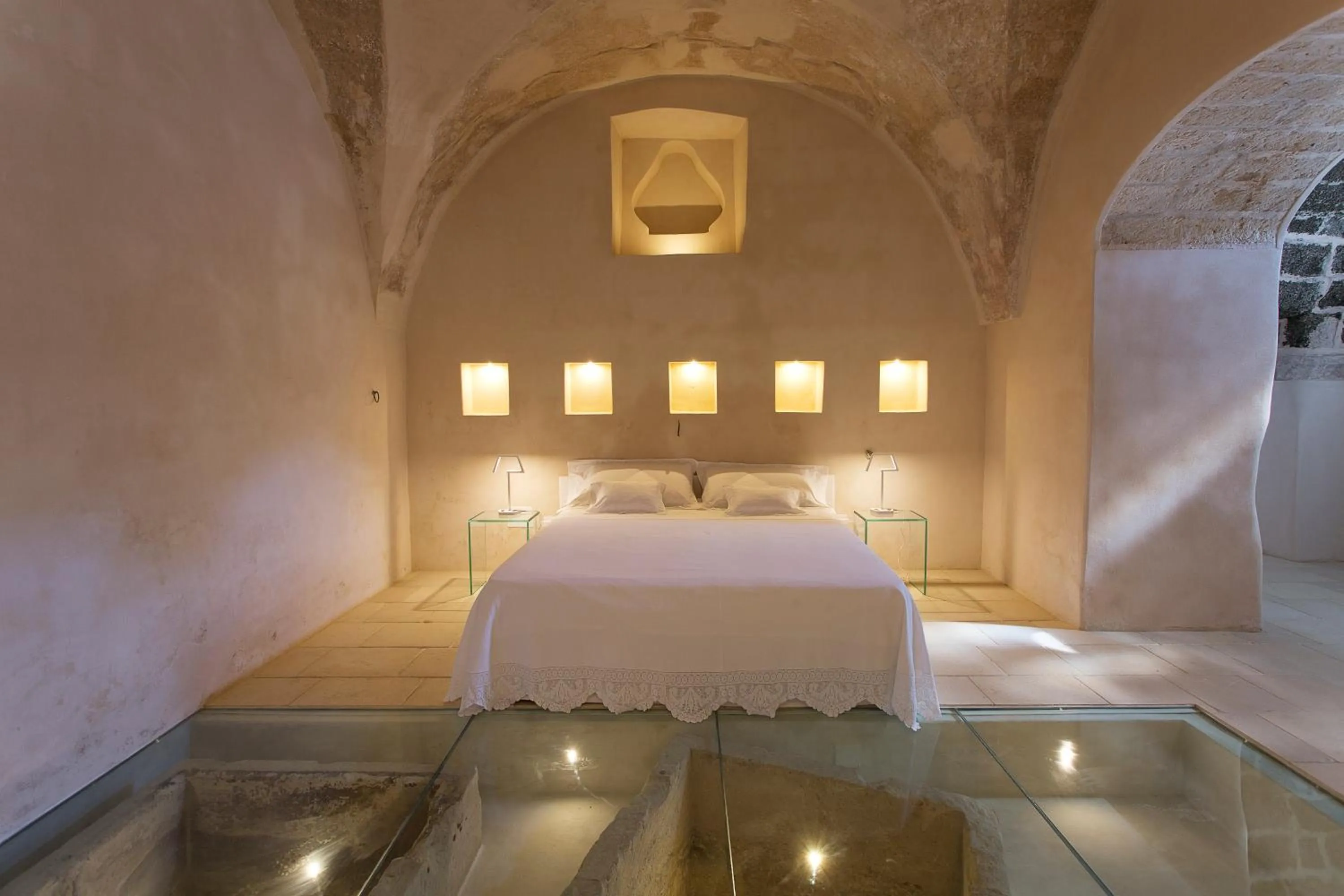 Bedroom, Bed in Critabianca - Masseria in Salento