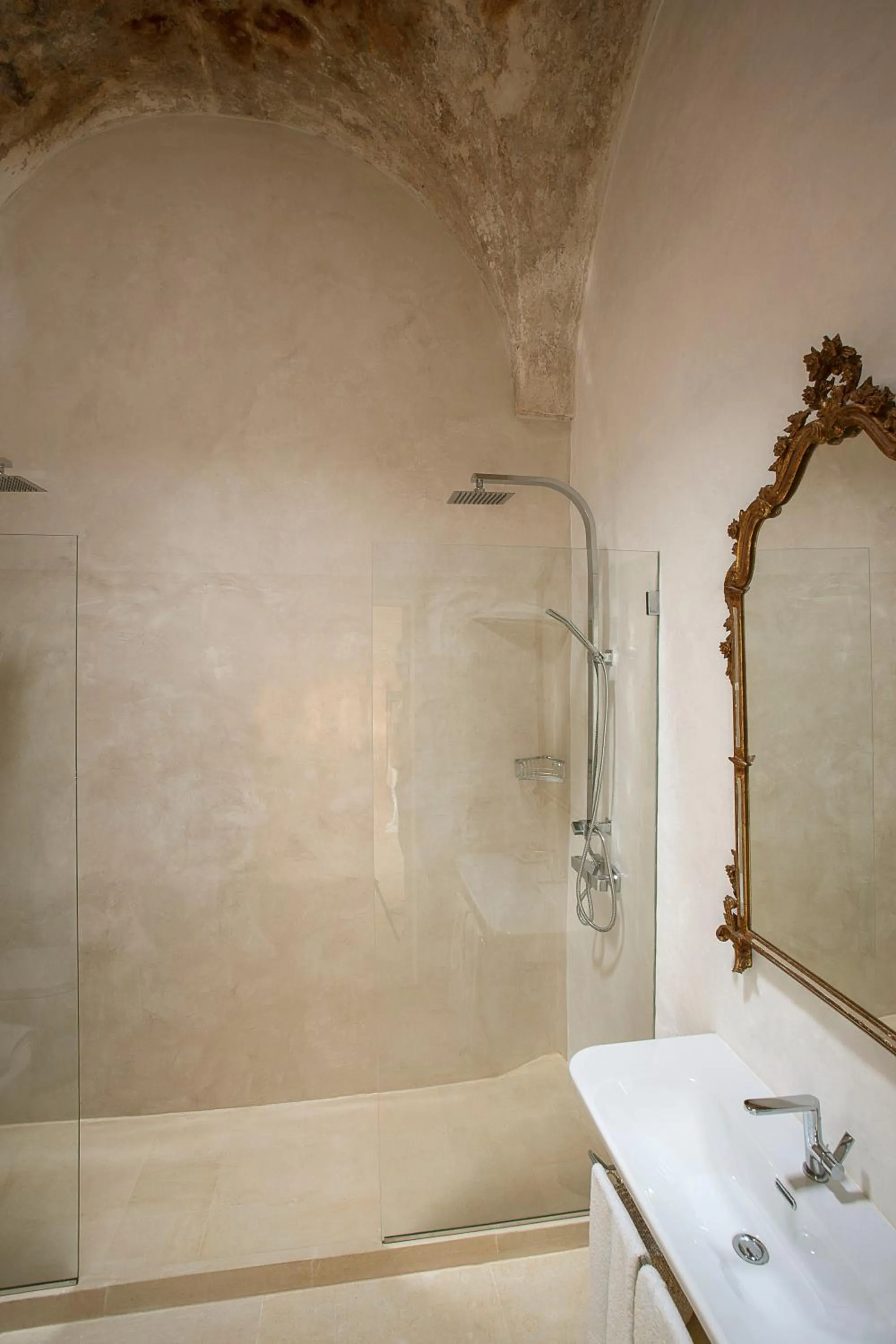 Bathroom in Critabianca - Masseria in Salento