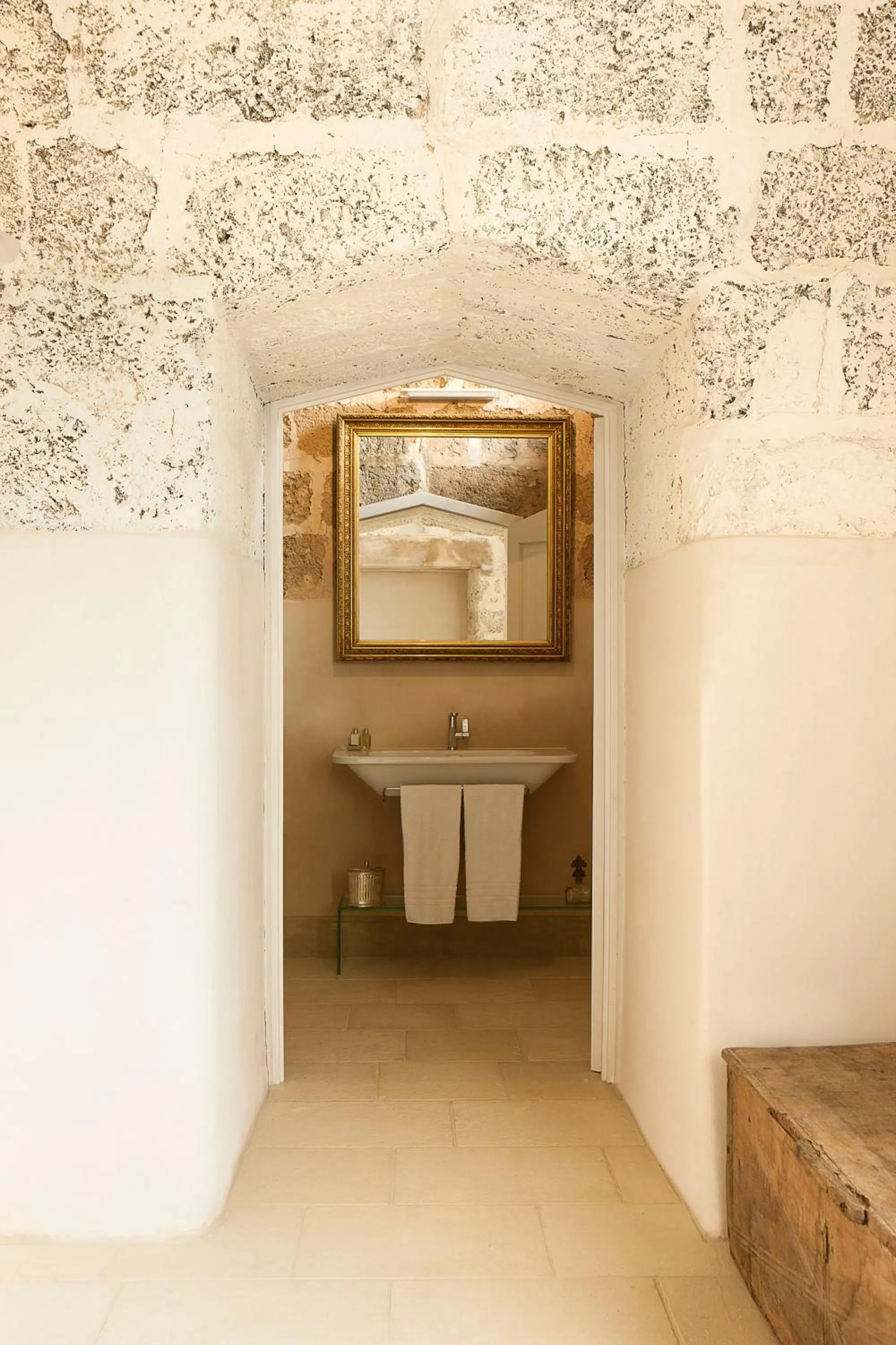 Decorative detail in Critabianca - Masseria in Salento