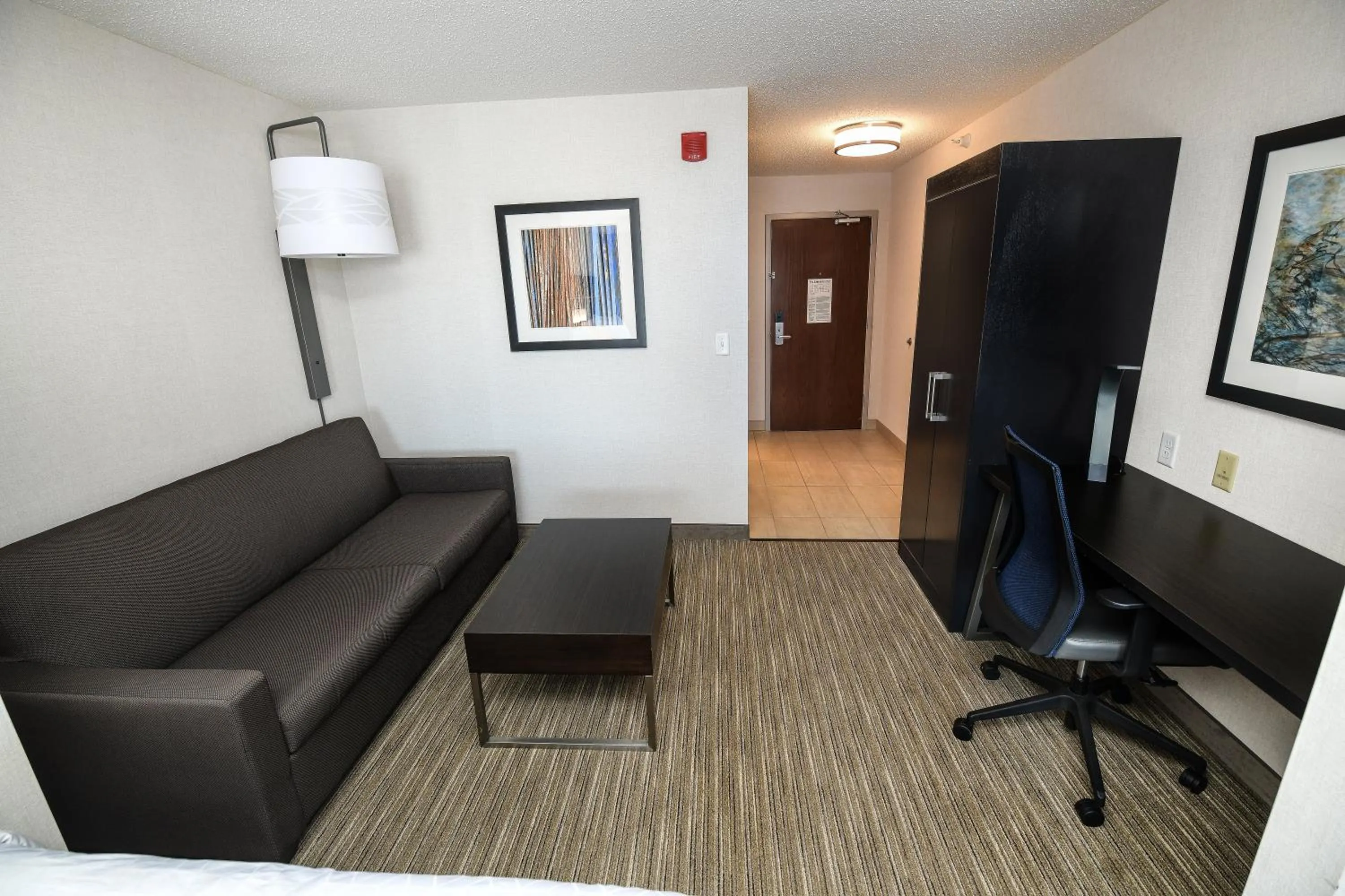 Photo of the whole room in Holiday Inn Express Hotel & Suites Grand Forks by IHG