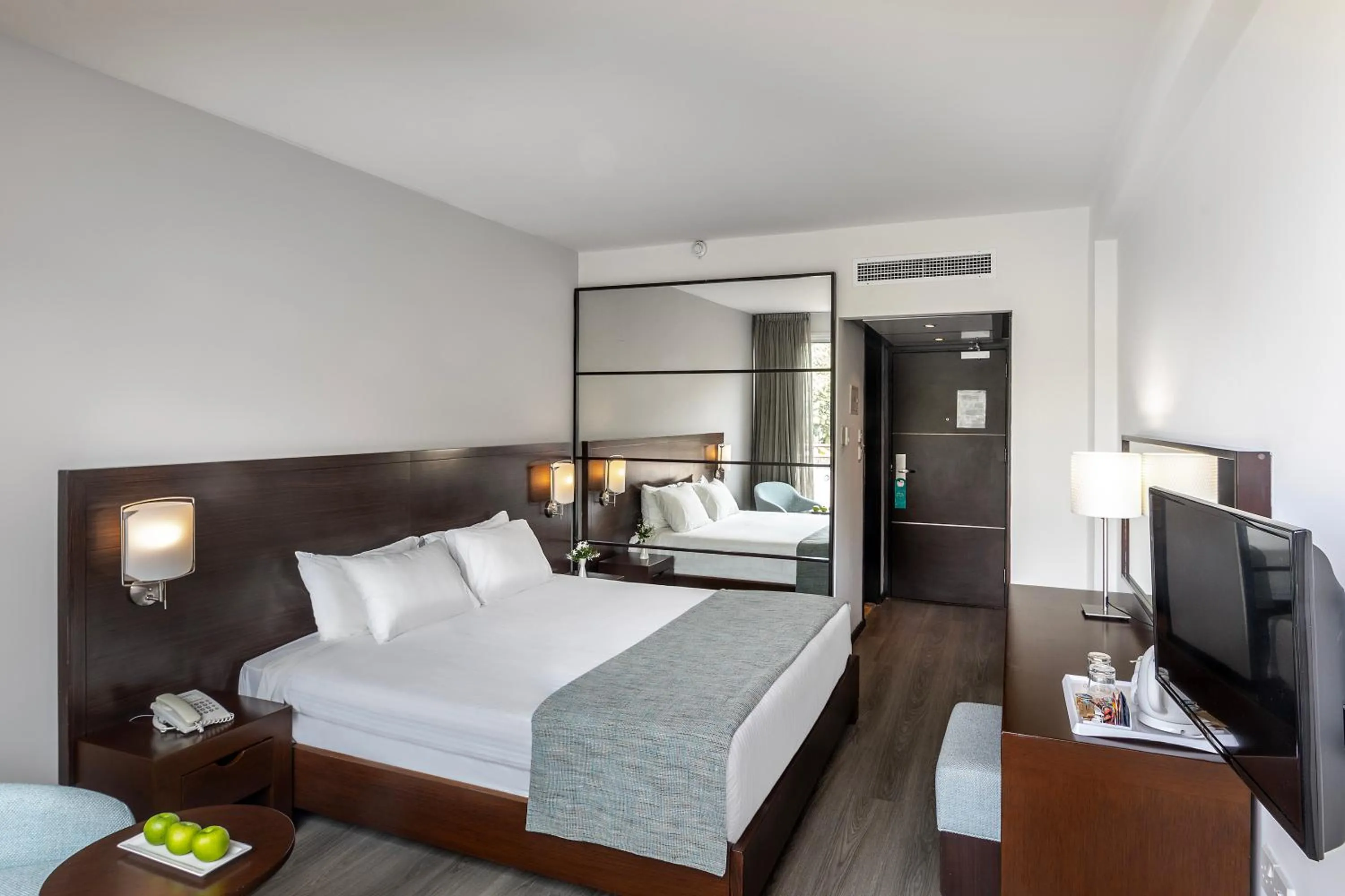 Bedroom, Bed in Napa Plaza Hotel (Adults Only)