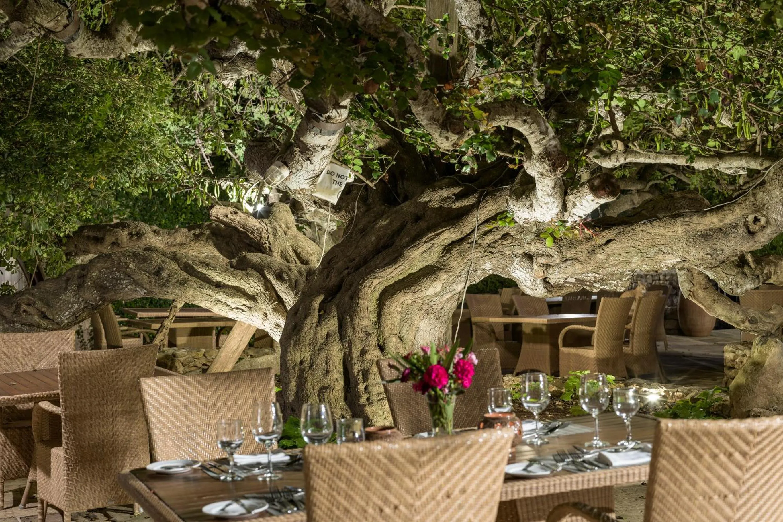 Restaurant/places to eat in Hotel Ta' Cenc & Spa