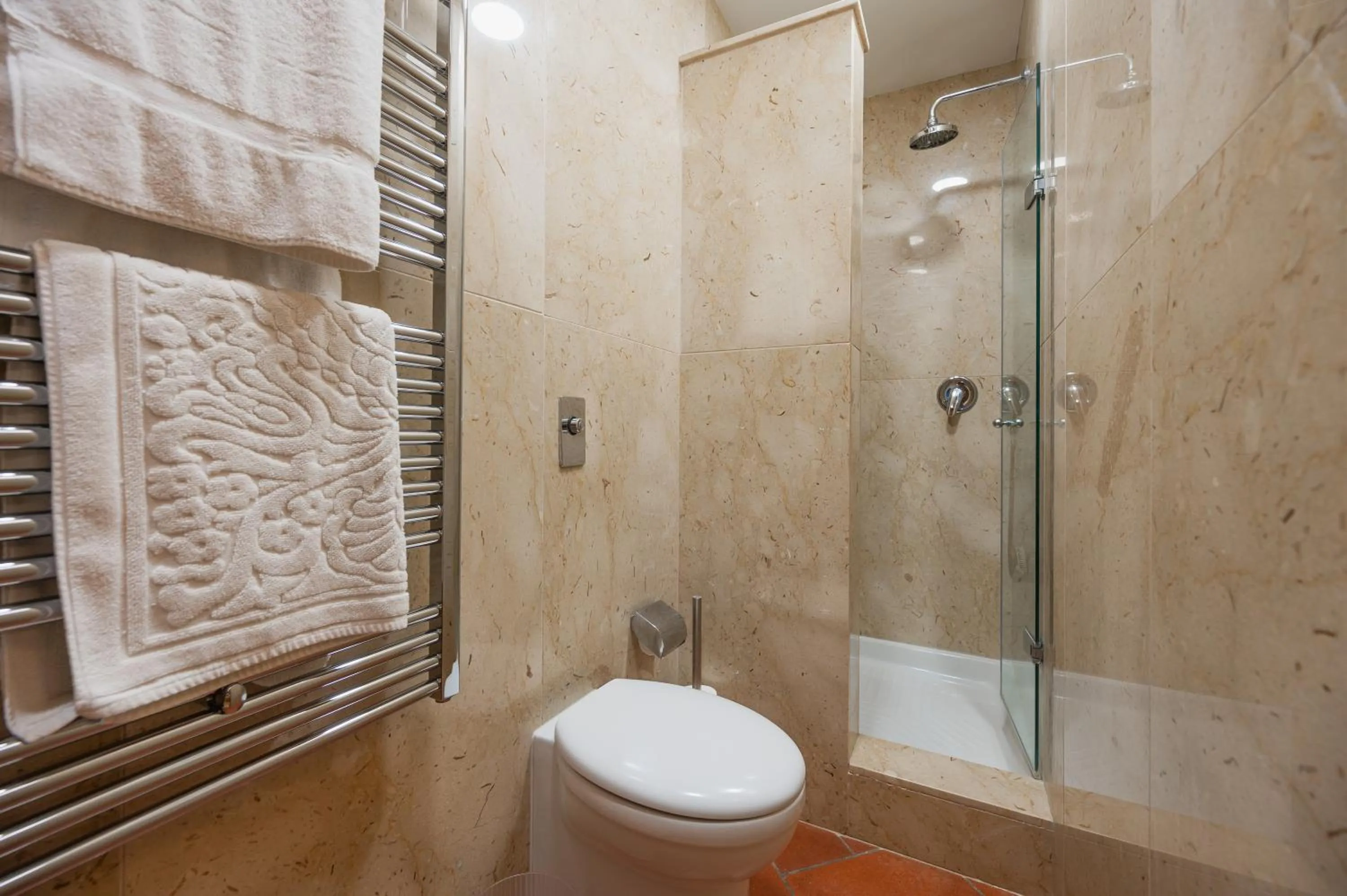 Shower in The Xara Palace Relais & Chateaux