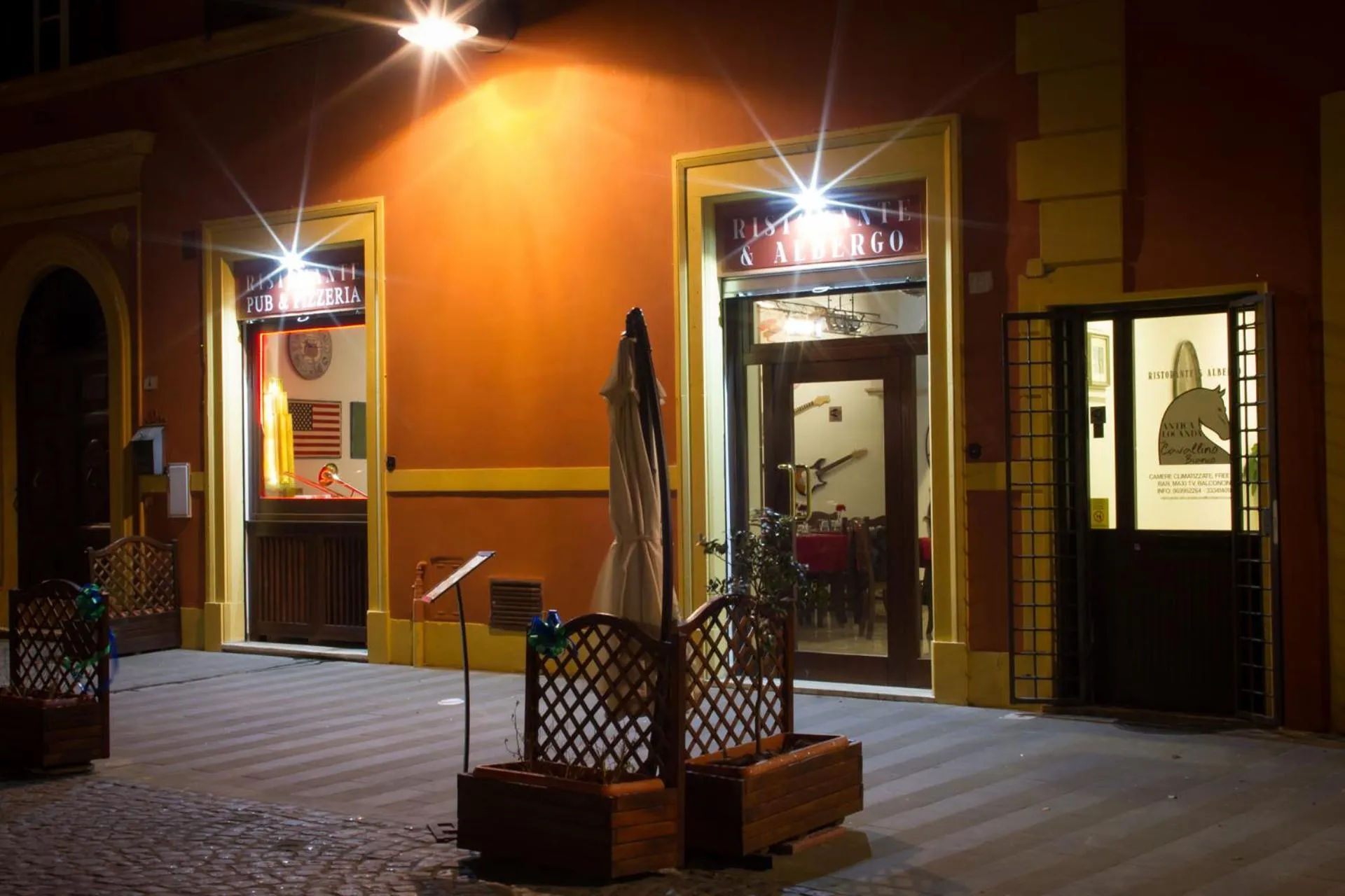 Facade/entrance in Antica Locanda Cavallino Bianco