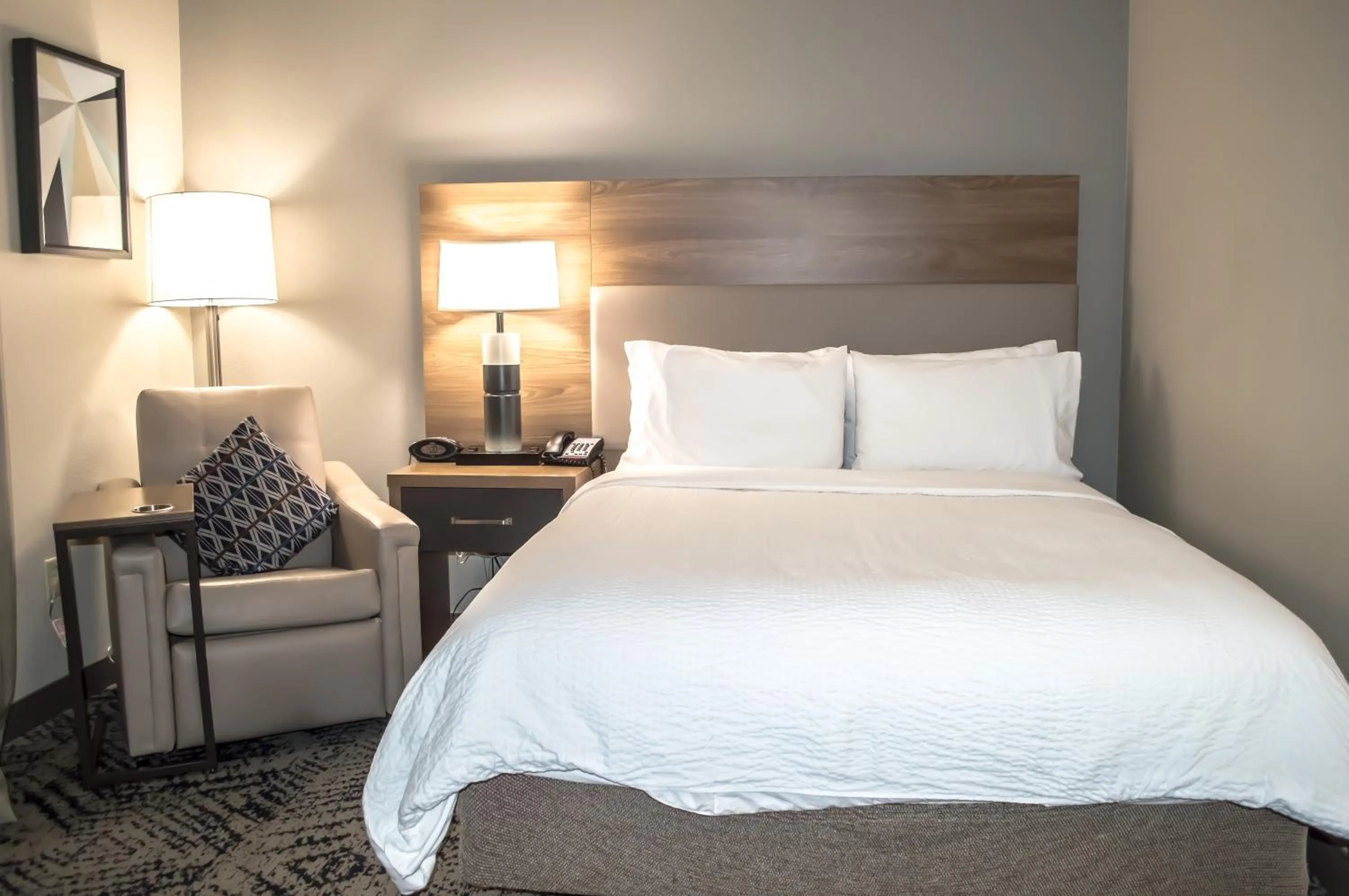 Bedroom, Bed in Candlewood Suites Longview by IHG