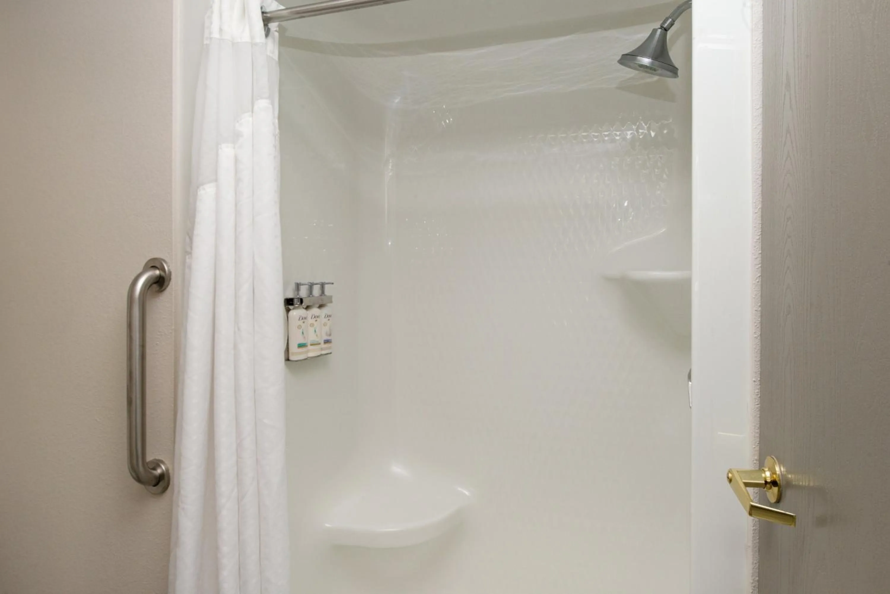 Bathroom in Holiday Inn Express & Suites Farmington Bloomfield by IHG