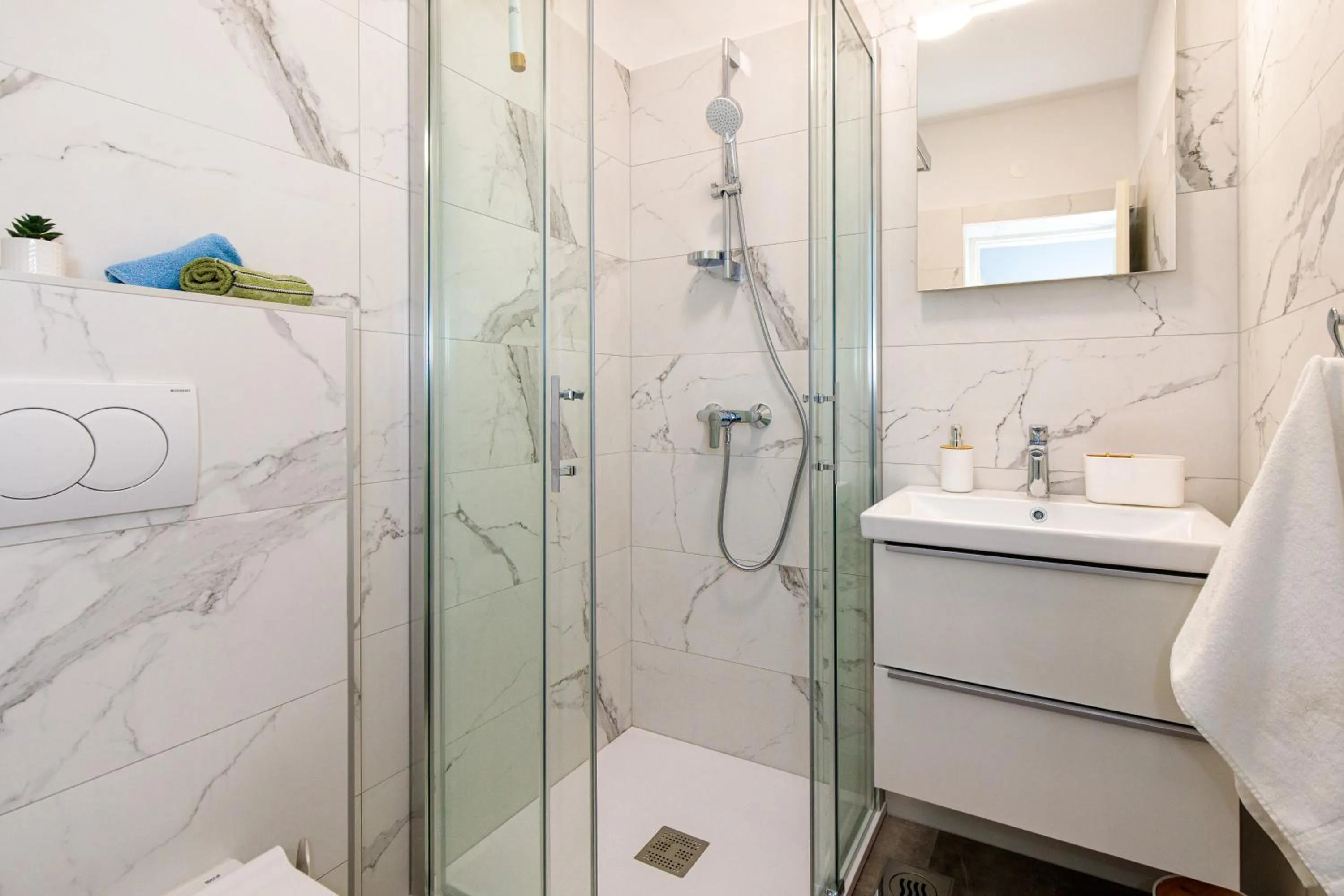 Bathroom in Apartment Julijana