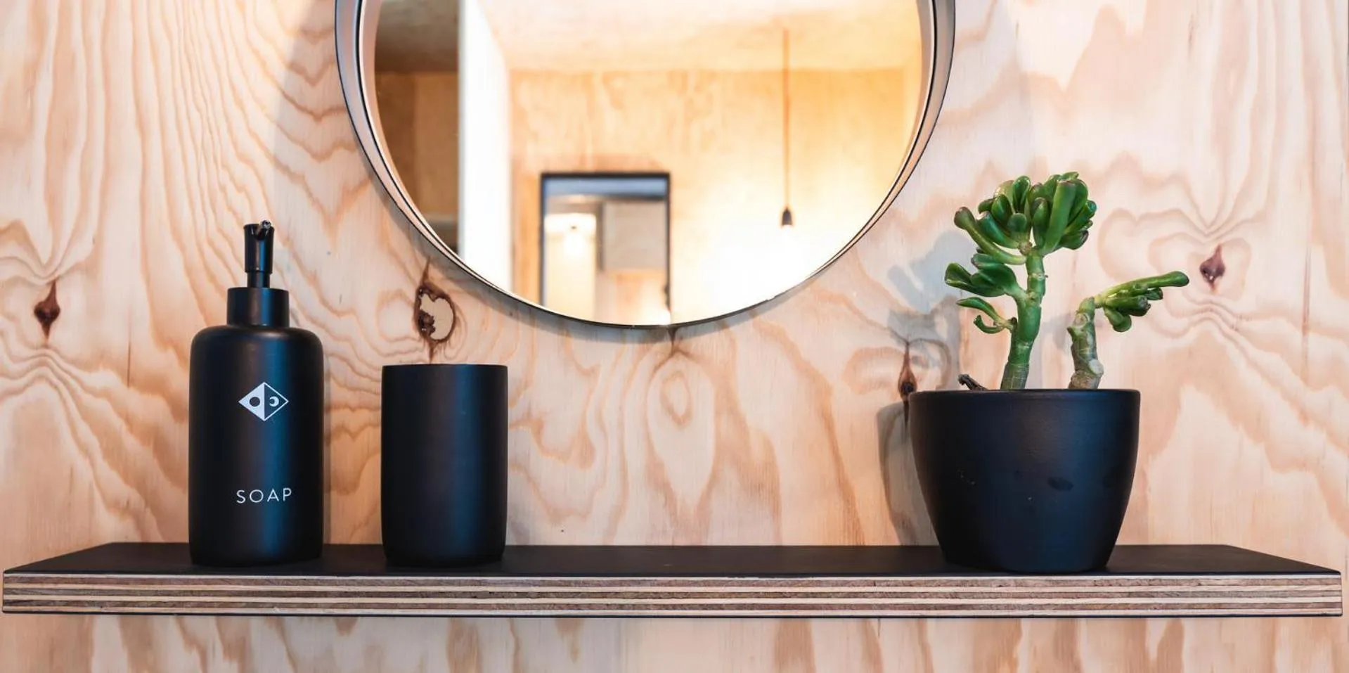 Bathroom in Riders Hotel