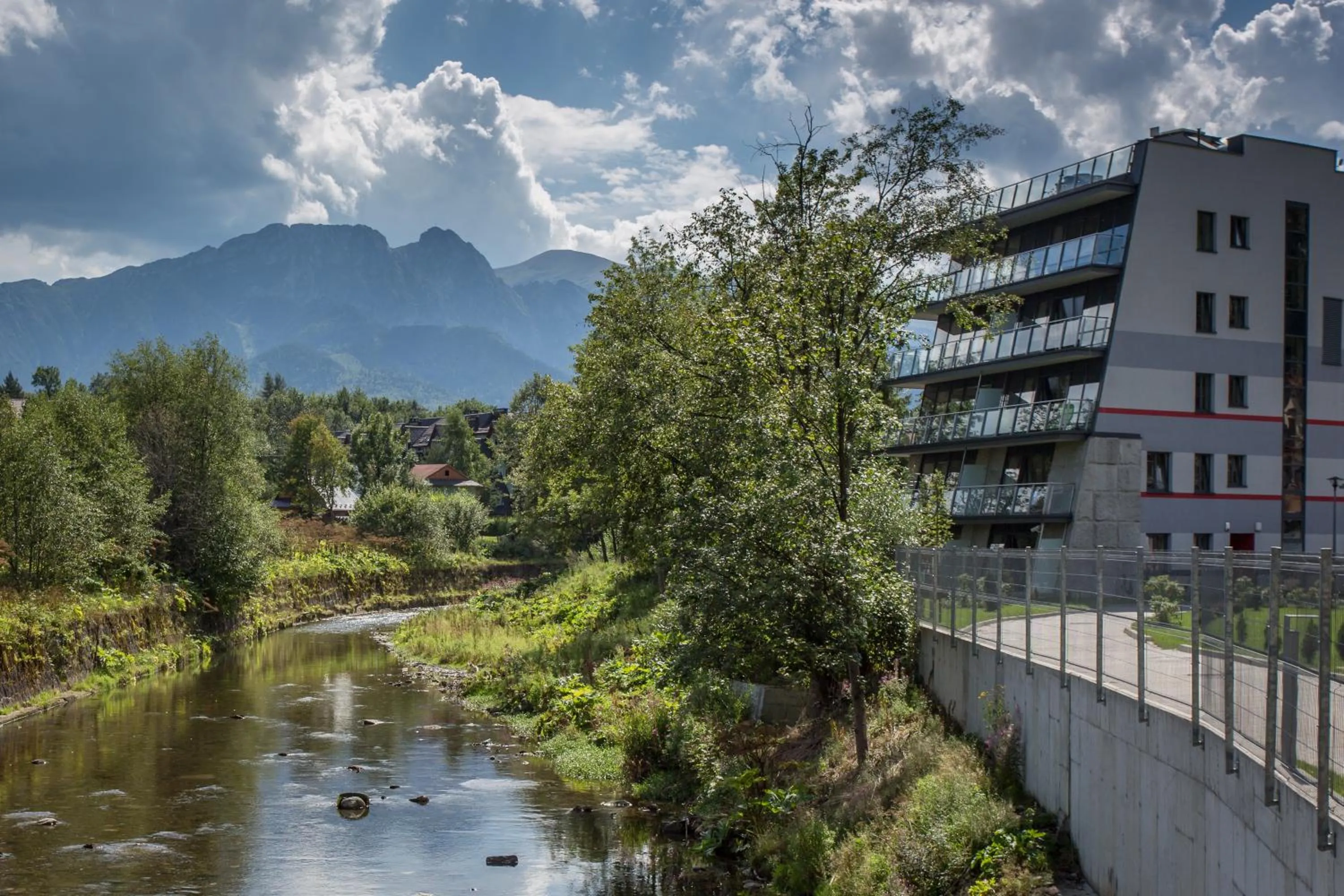 Facade/entrance in Szklane Domy