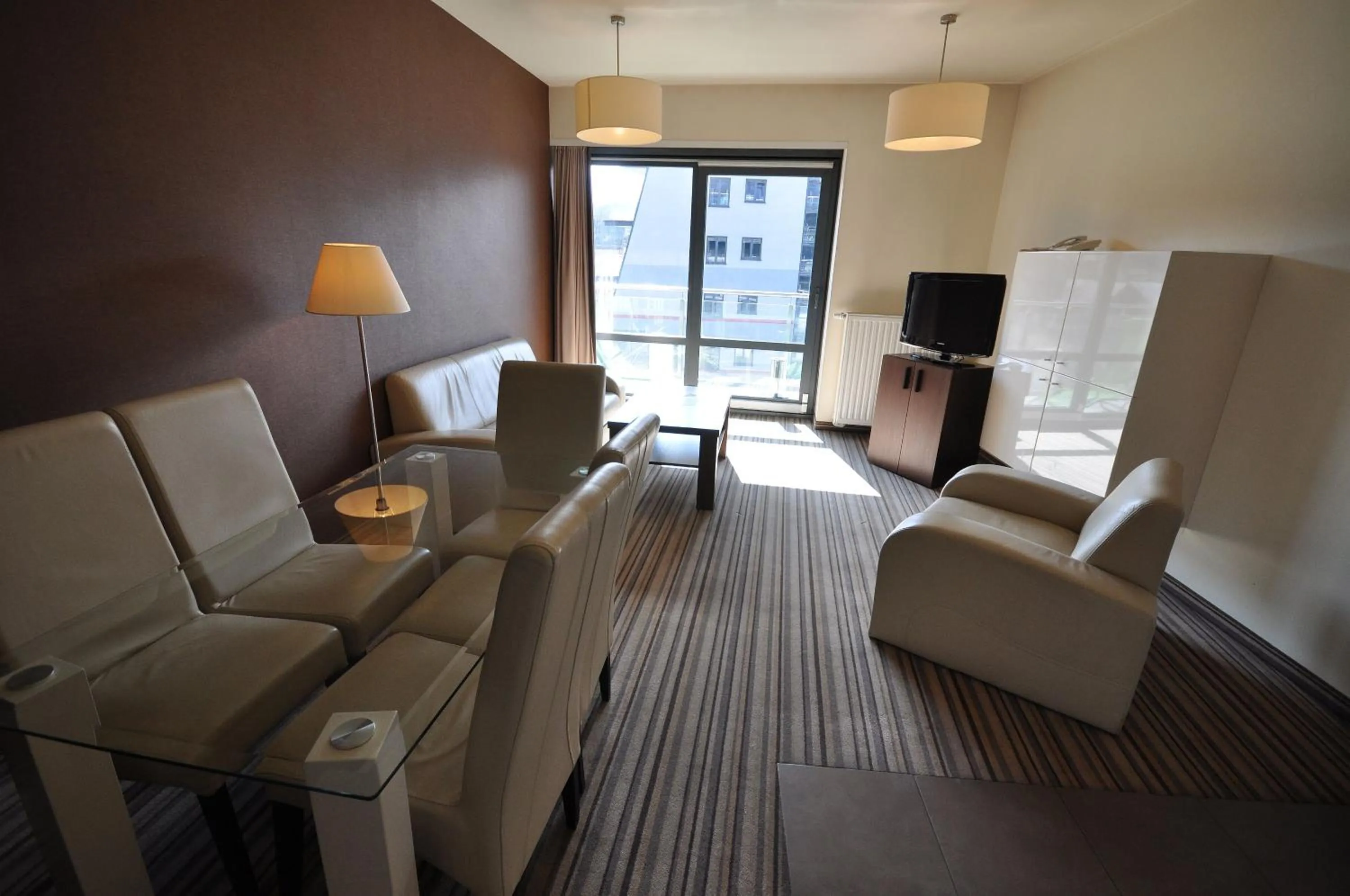 Communal lounge/ TV room in Szklane Domy