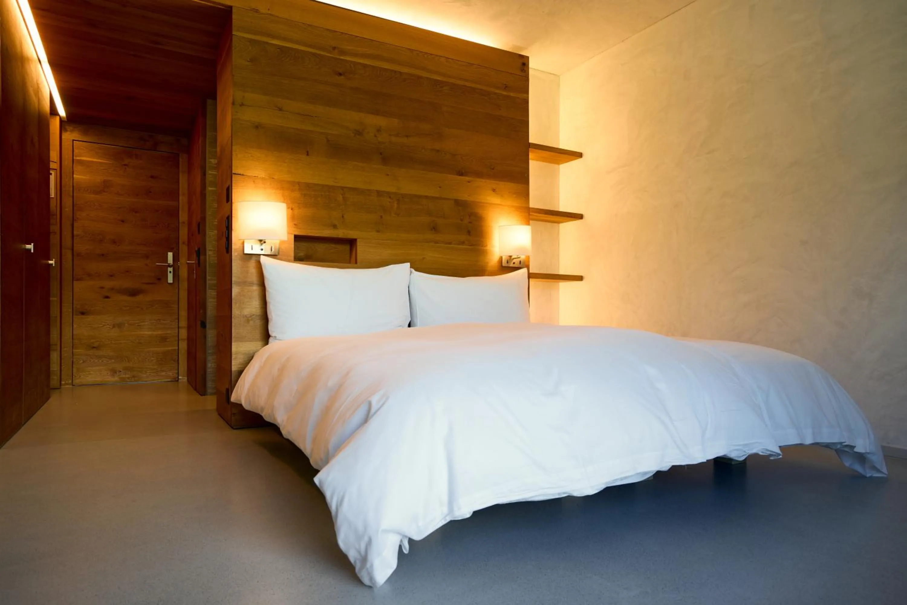 Bedroom, Bed in rocksresort