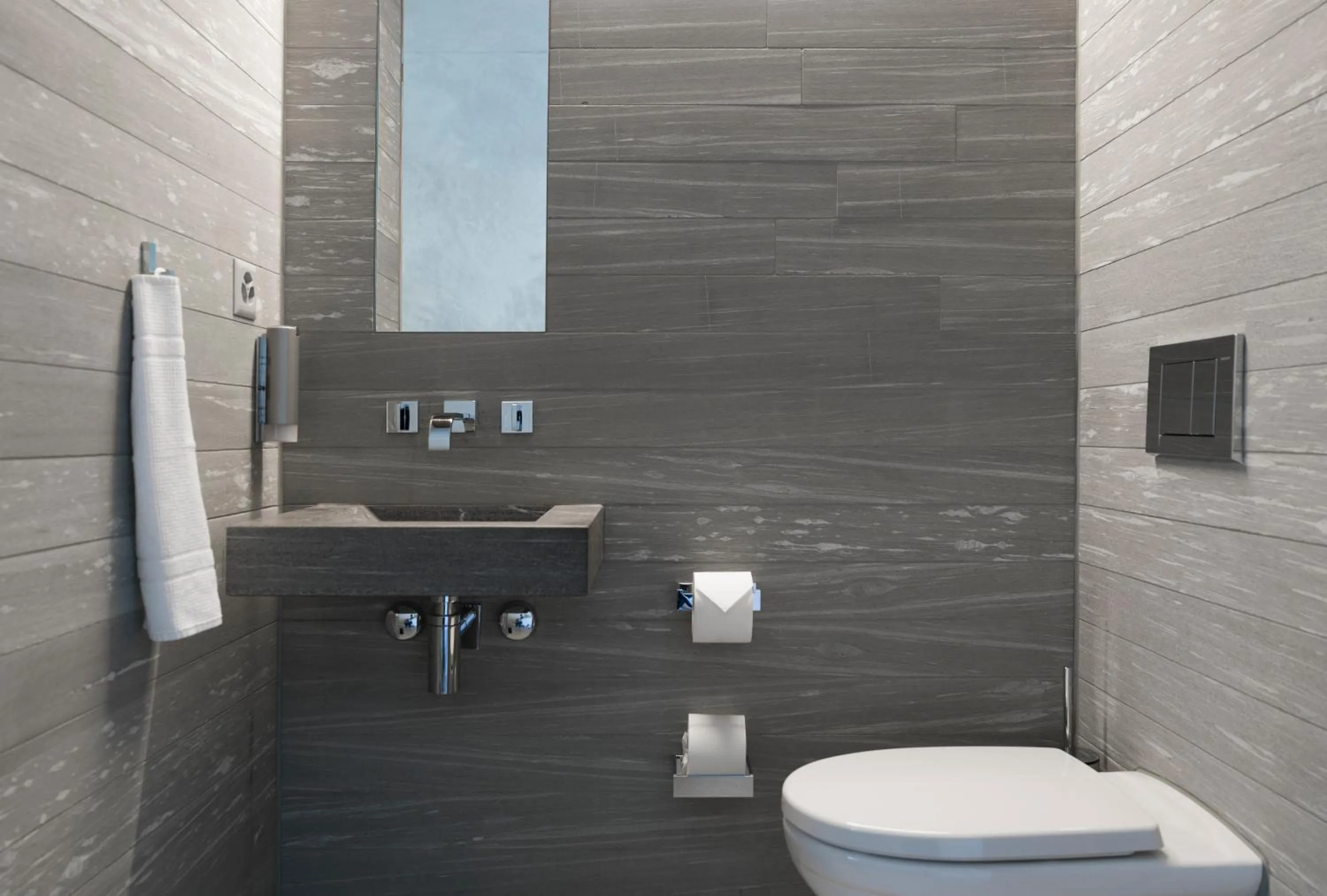 Bathroom in rocksresort