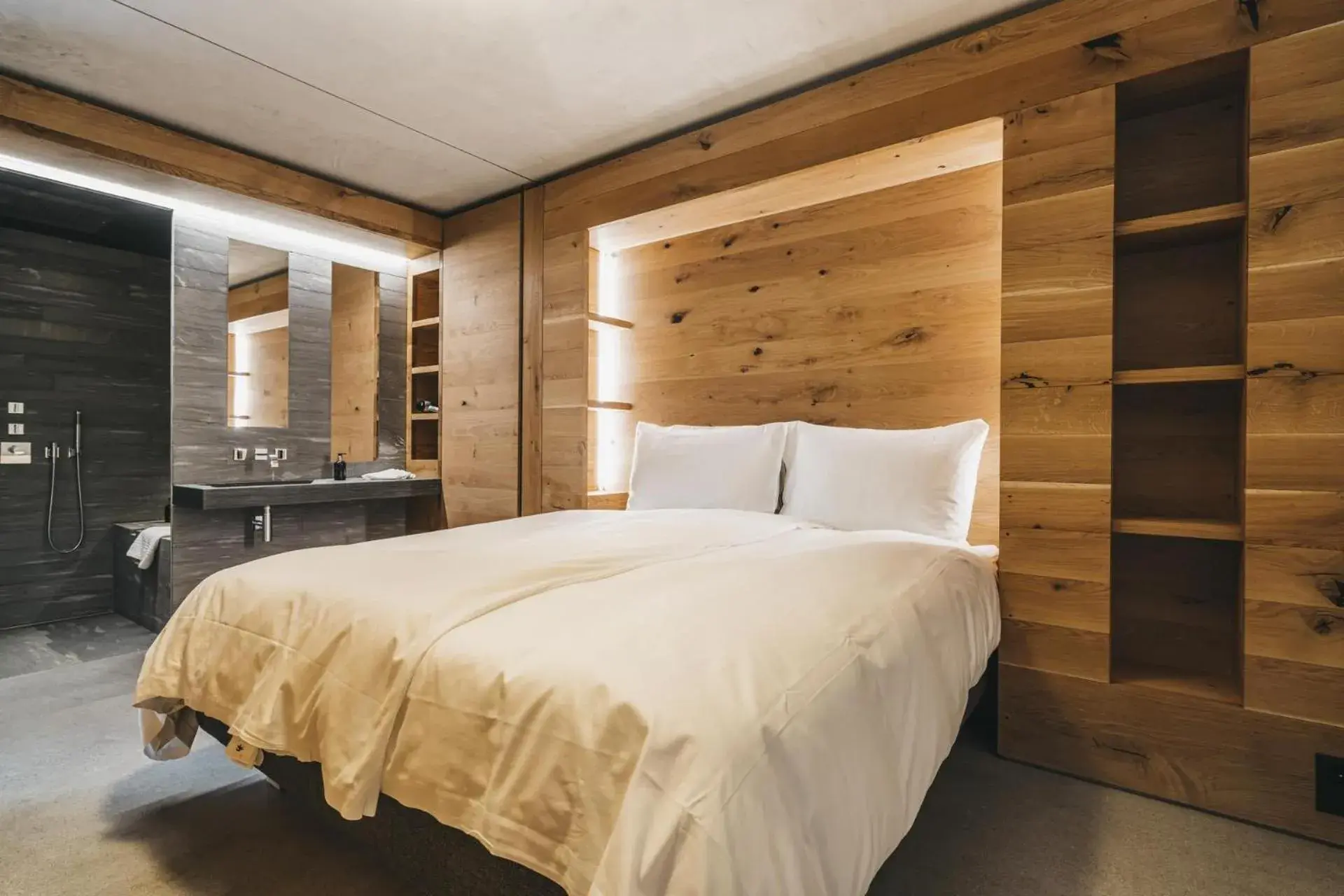 Bed in rocksresort Bed in rocksresort