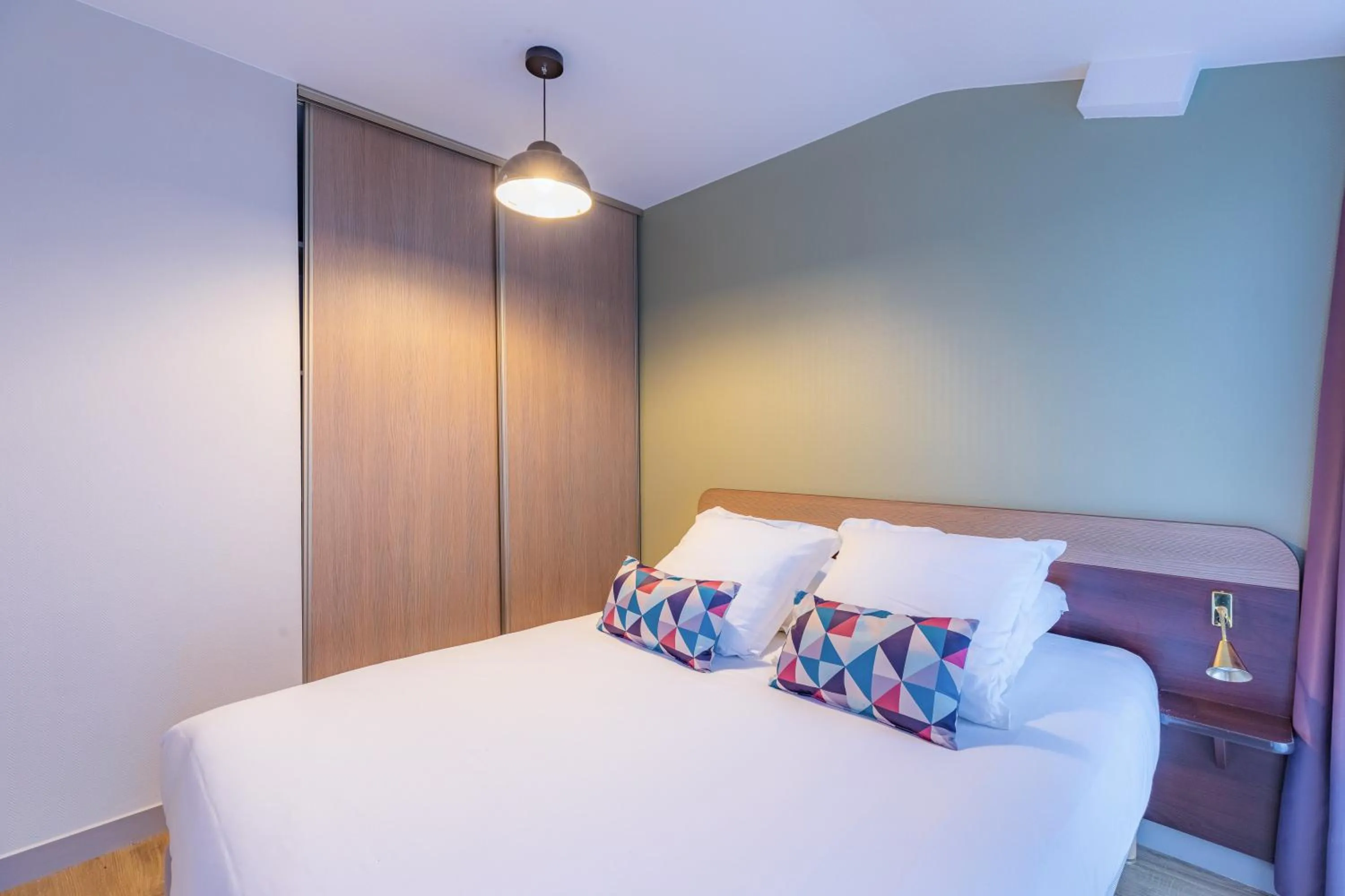 Bed in Appart'City Classic Angoulême Centre