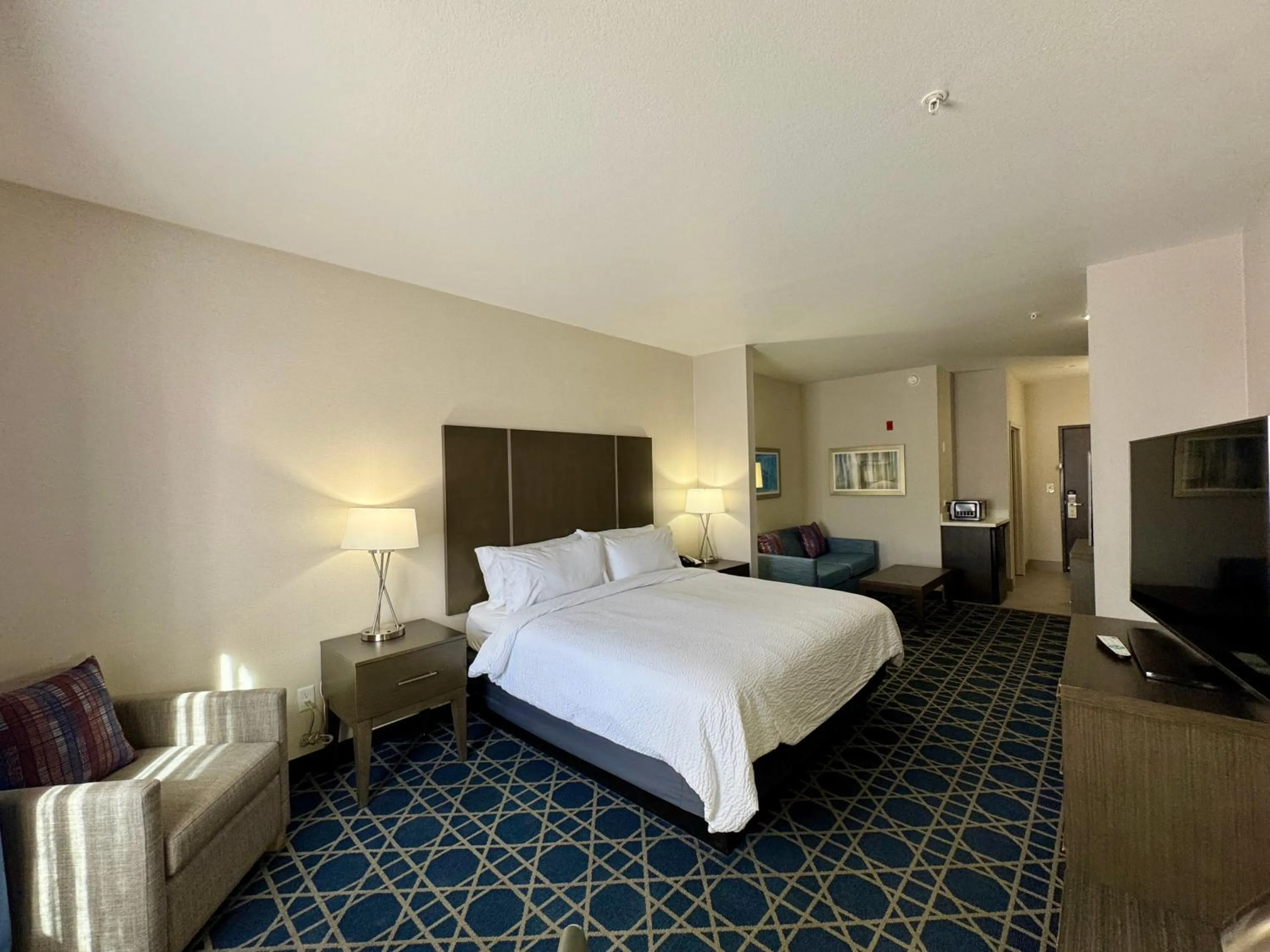 Bedroom, Bed in Garner Hotel Longview South by IHG