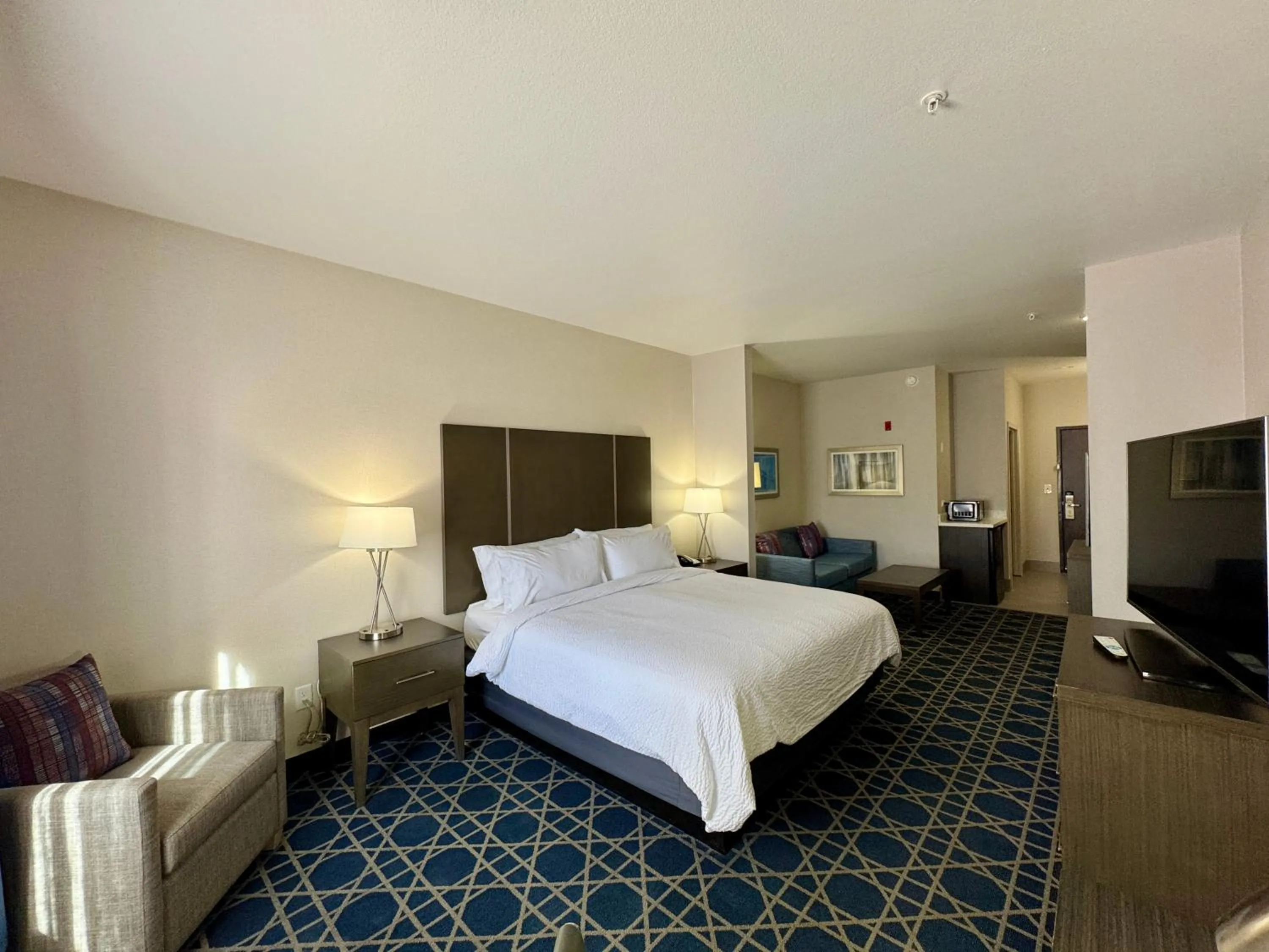 Bedroom, Bed in Garner Hotel Longview South by IHG