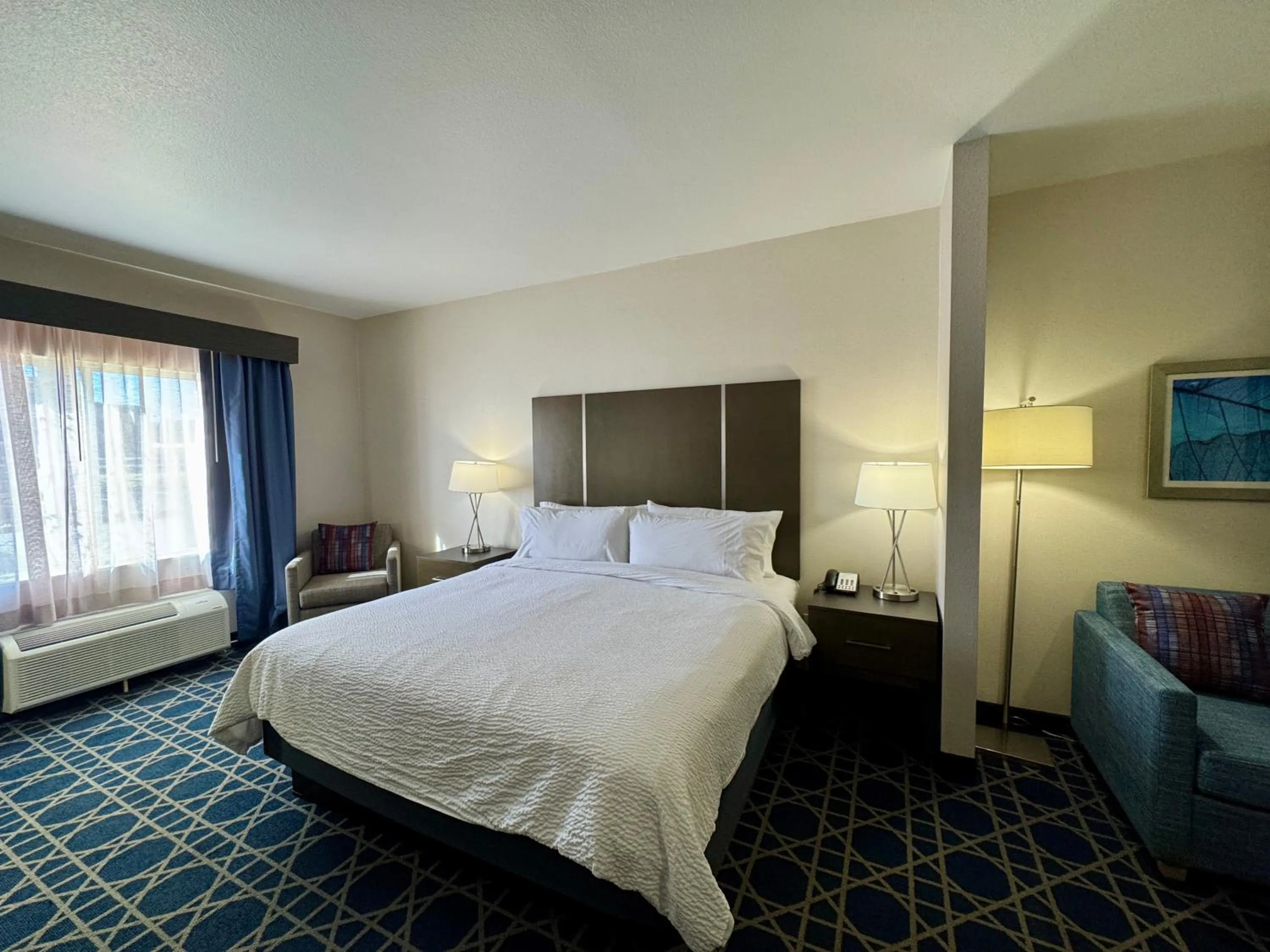 Bedroom, Bed in Garner Hotel Longview South by IHG