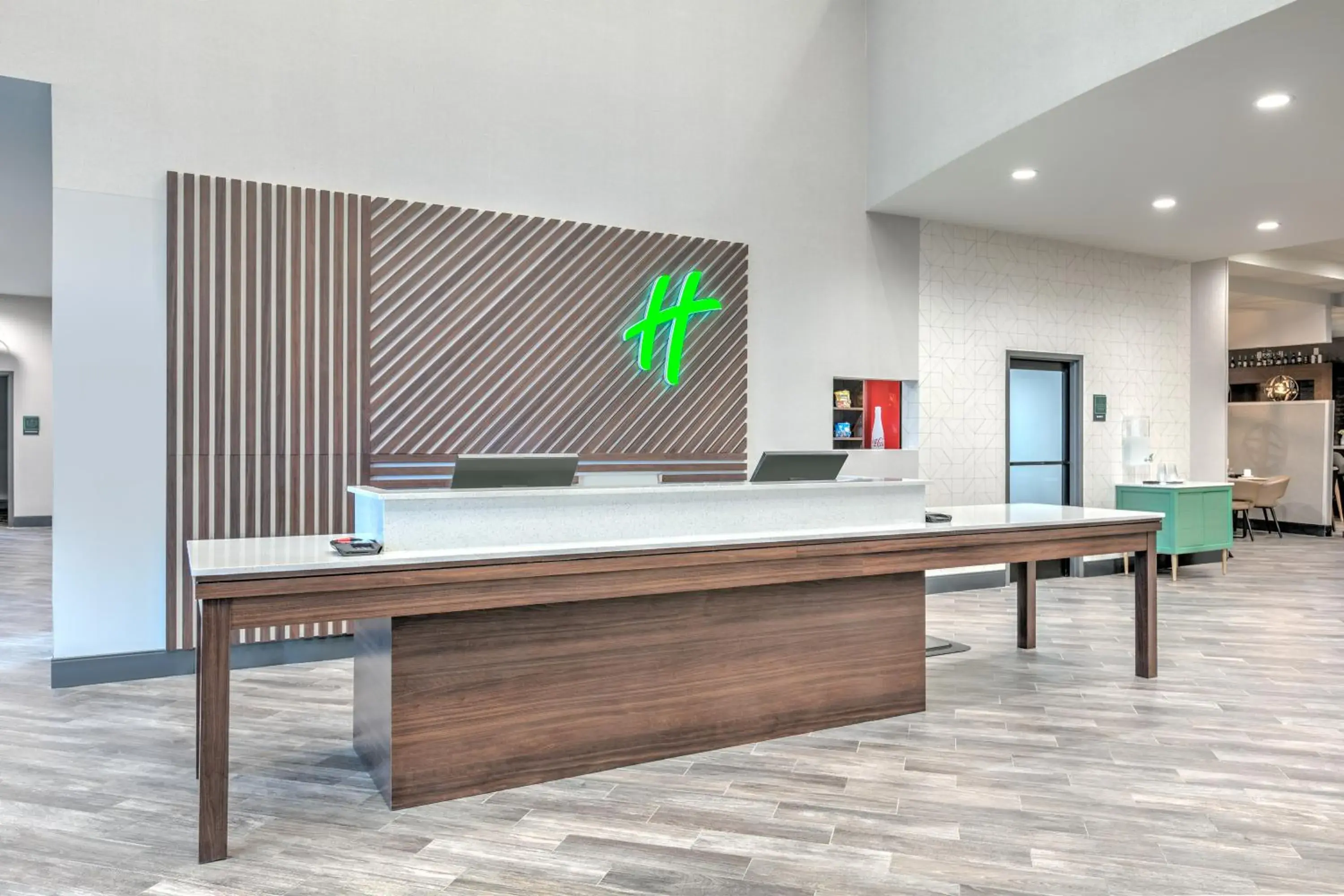 Lobby or reception in Holiday Inn Houma by IHG Lobby or reception in Holiday Inn Houma by IHG