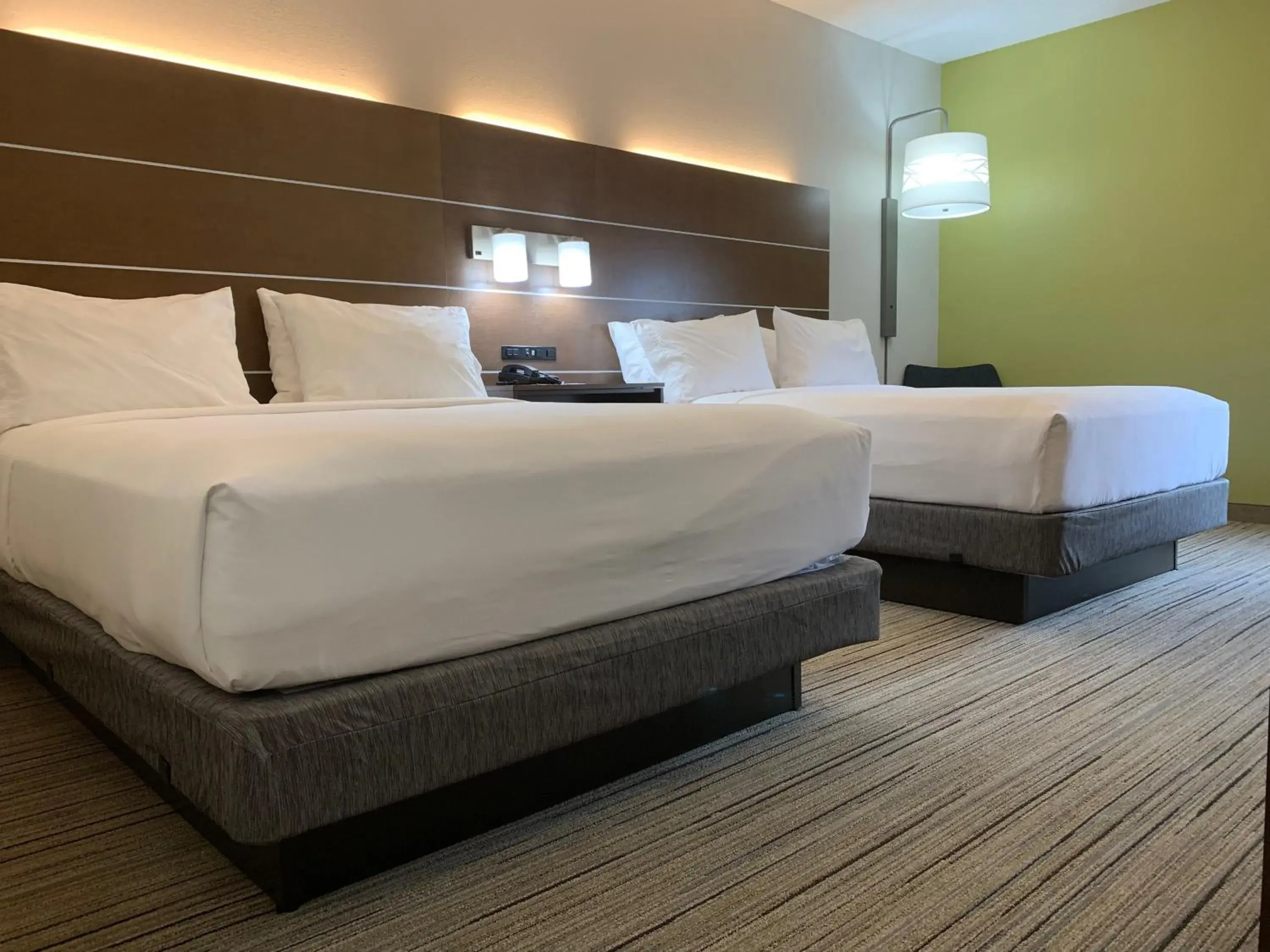 Standard Queen Room with Two Queen Beds and Mobility Accessible Tub in Holiday Inn Express Hillsborough-Durham Area by IHG Standard Queen Room with Two Queen Beds and Mobility Accessible Tub in Holiday Inn Express Hillsborough-Durham Area by IHG