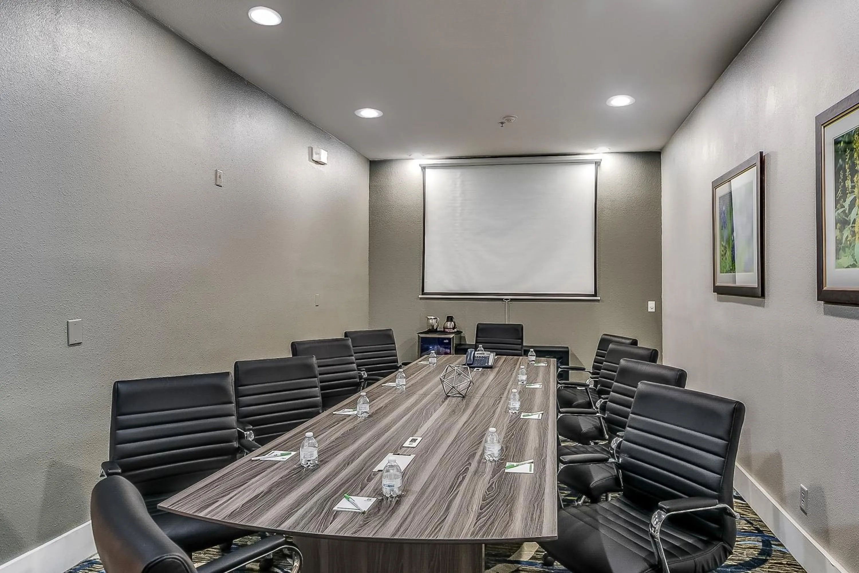 Meeting/conference room in Holiday Inn Longview - North by IHG
