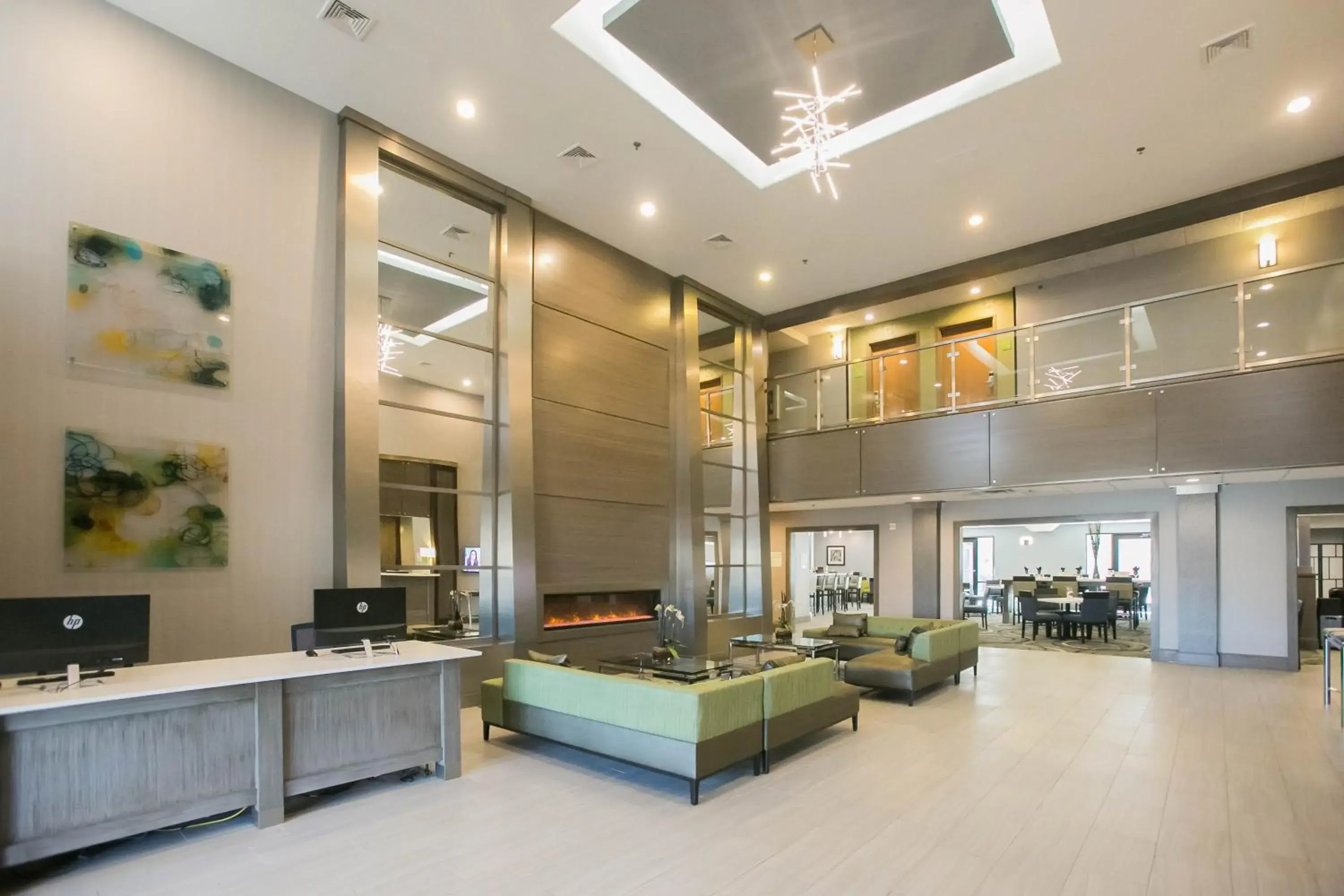 Property building in Holiday Inn Longview - North by IHG Property building in Holiday Inn Longview - North by IHG