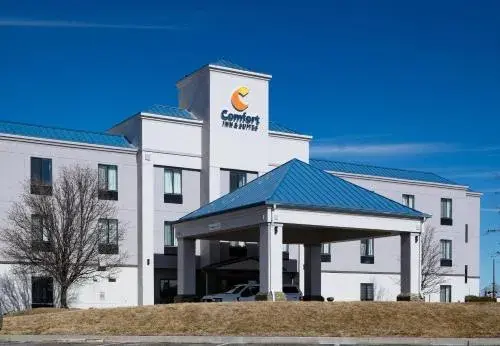 Comfort Inn & Suites Hutchinson Comfort Inn & Suites Hutchinson