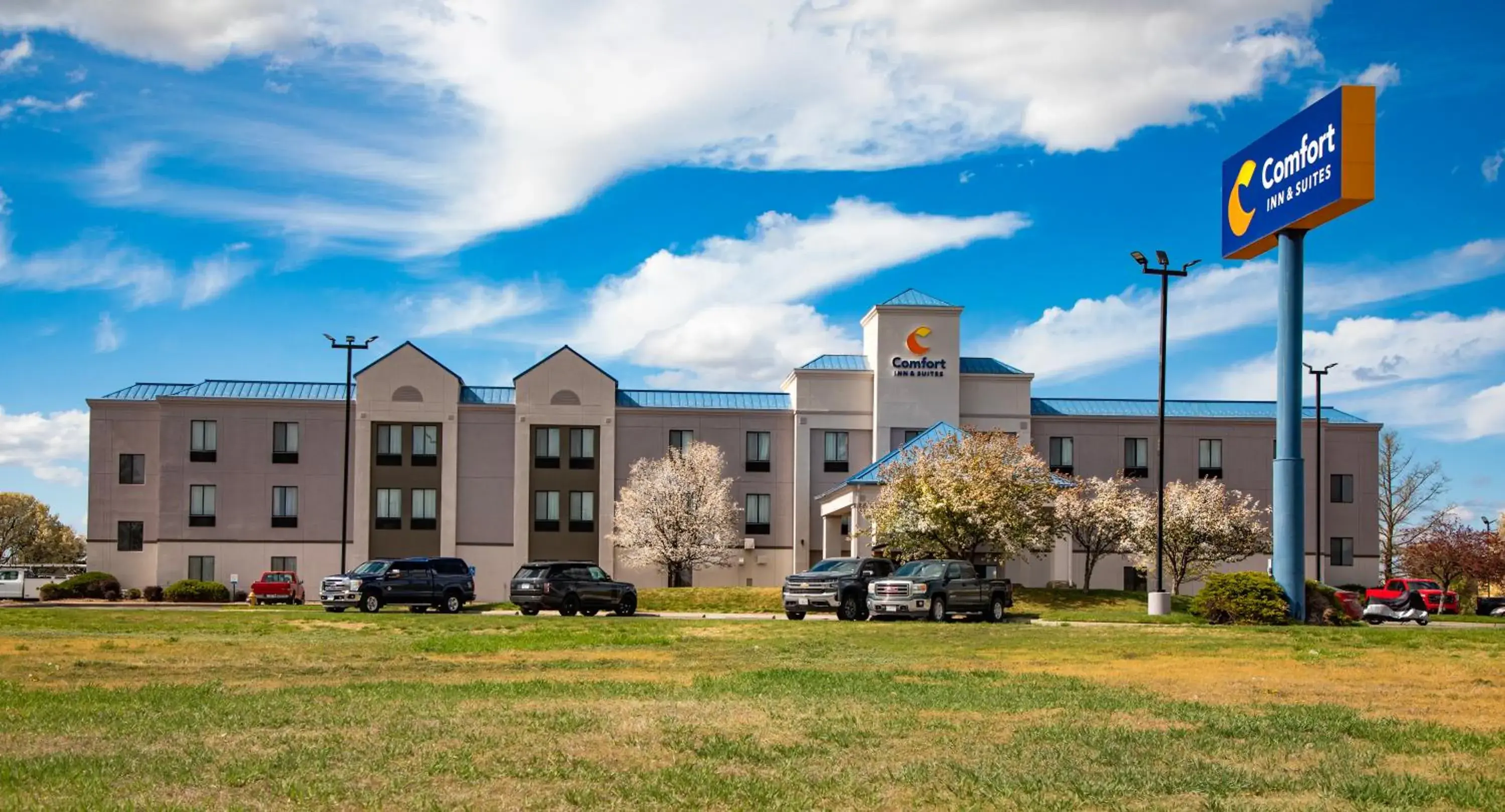 Property building in Comfort Inn & Suites Hutchinson Property building in Comfort Inn & Suites Hutchinson