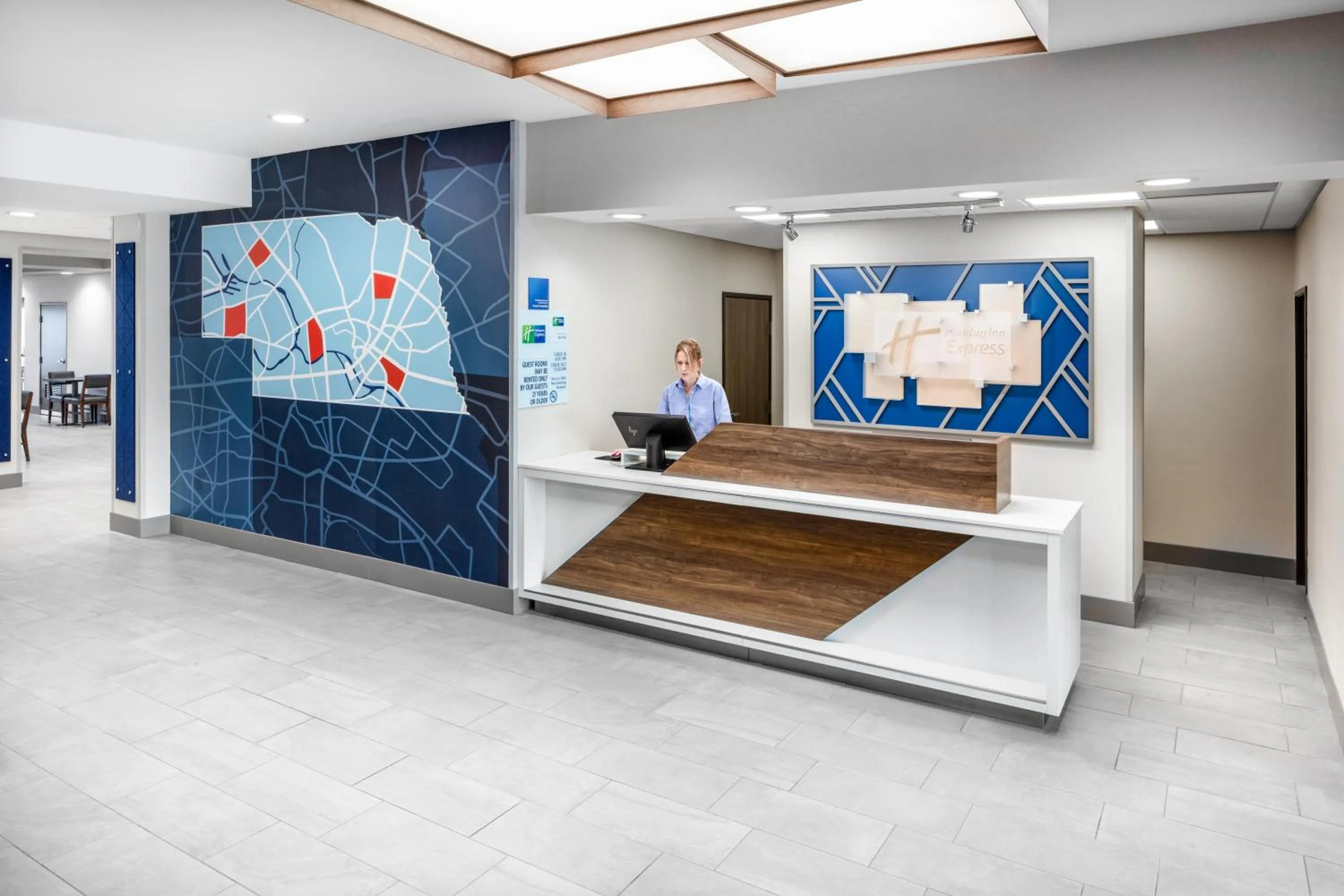 Lobby or reception in Holiday Inn Express Kearney by IHG